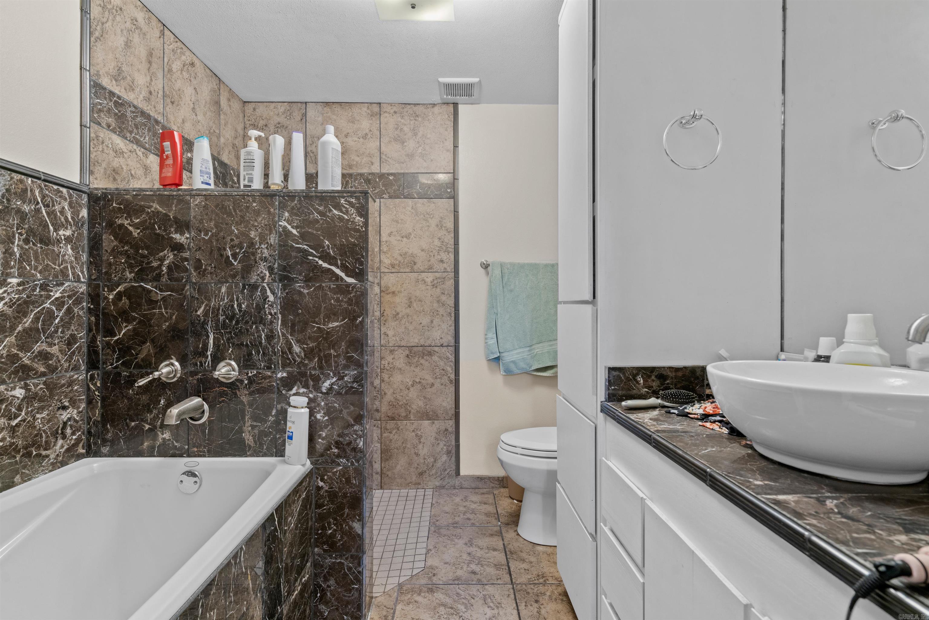 Friendship City - Residential