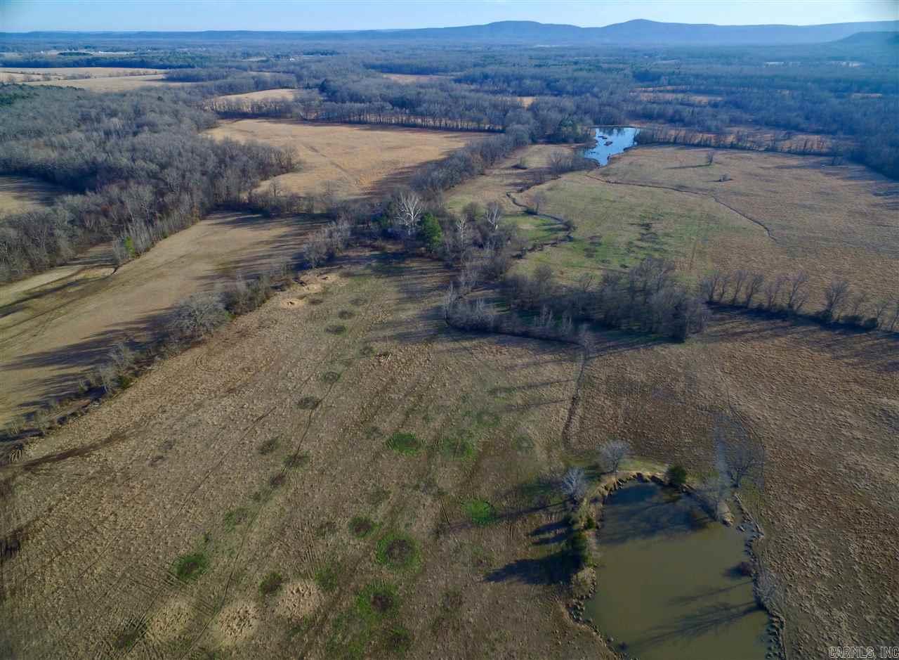 This property features 500 +/- acres in pasture and approximately 275 +/- acres in mature hardwood timber and ponds. Over 200 +/- acres are in hay production and produce approximately 1,000 round bales per year. The fences are in outstanding condition. But this property isnāt just a cattle operation, it also offers outstanding hunting for deer, turkeys and small game, as well as fishing on the ponds. The adjacent landowner does not allow hunting allowing this property to offer exceptional quality wildlife.