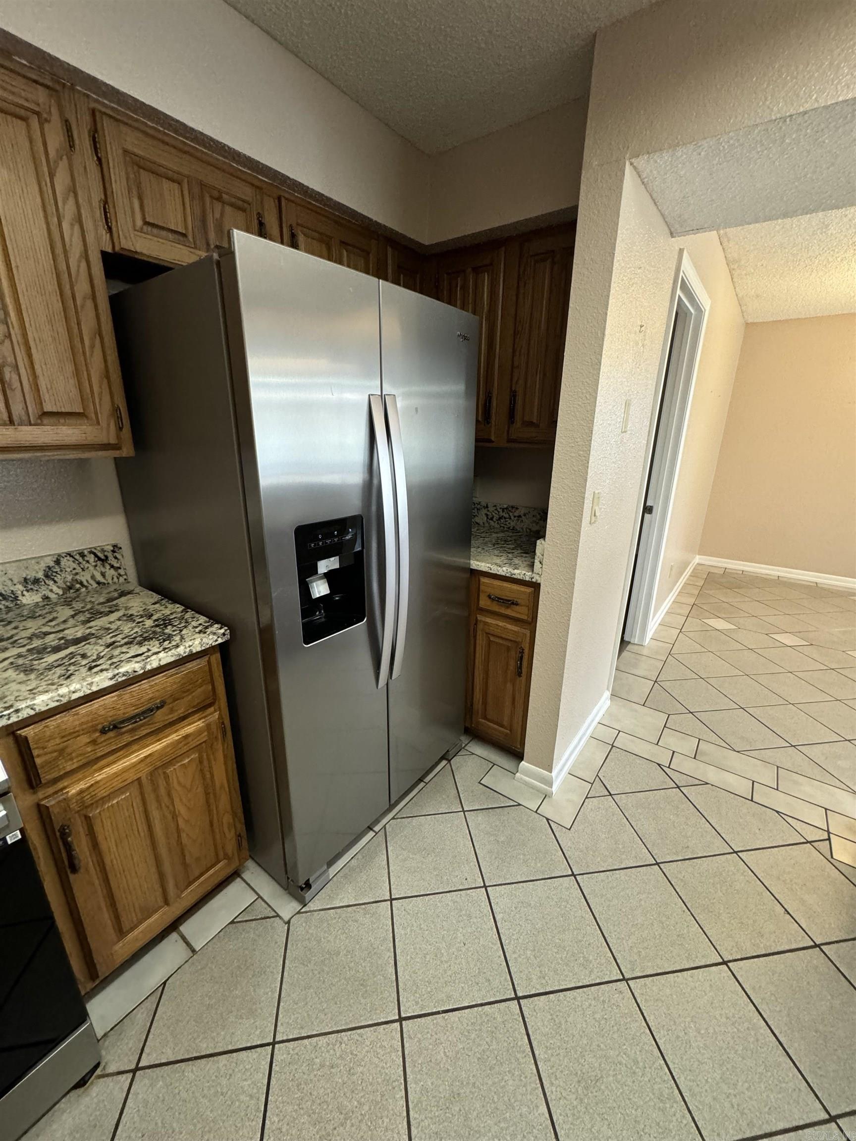 PIER WEST HPR - Residential