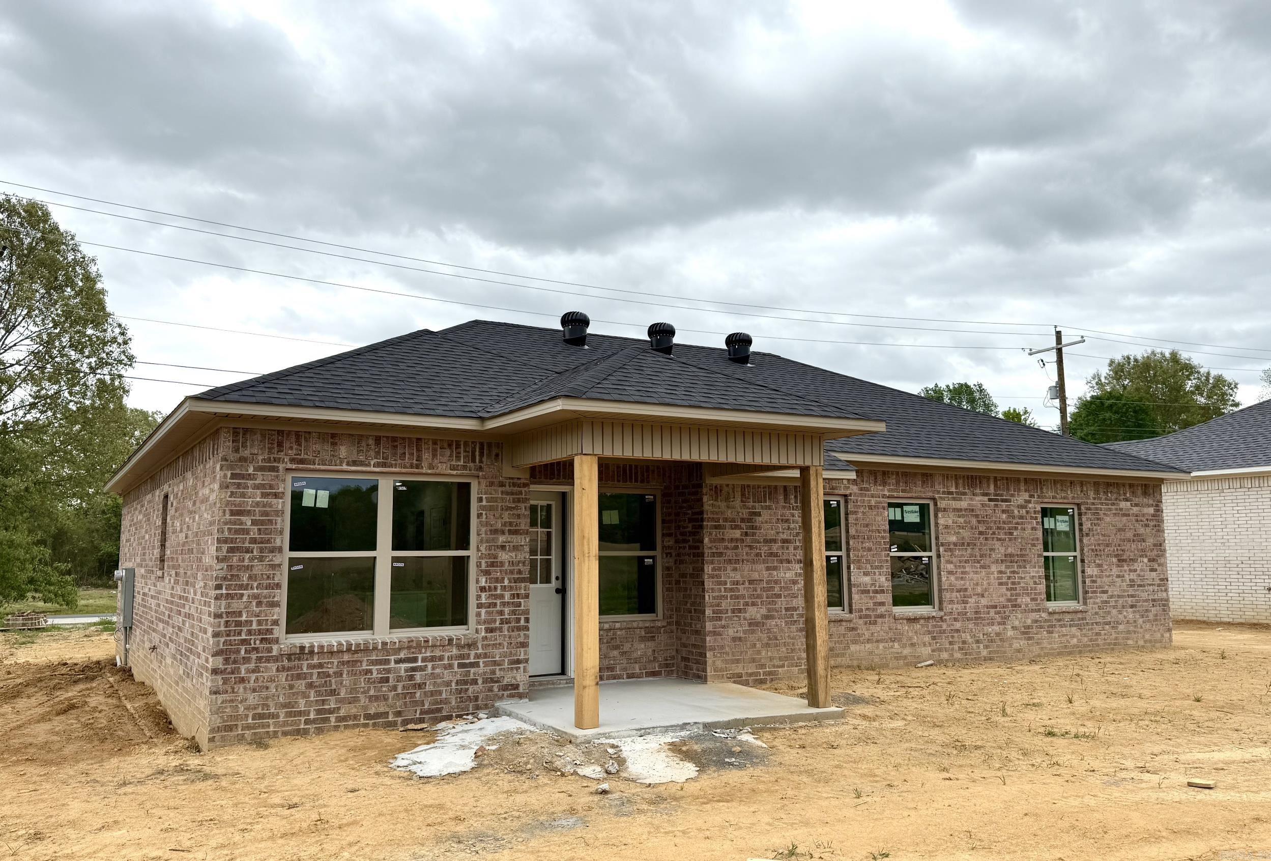 FLORIDIAN HEIGHTS PHASE 1 - Residential