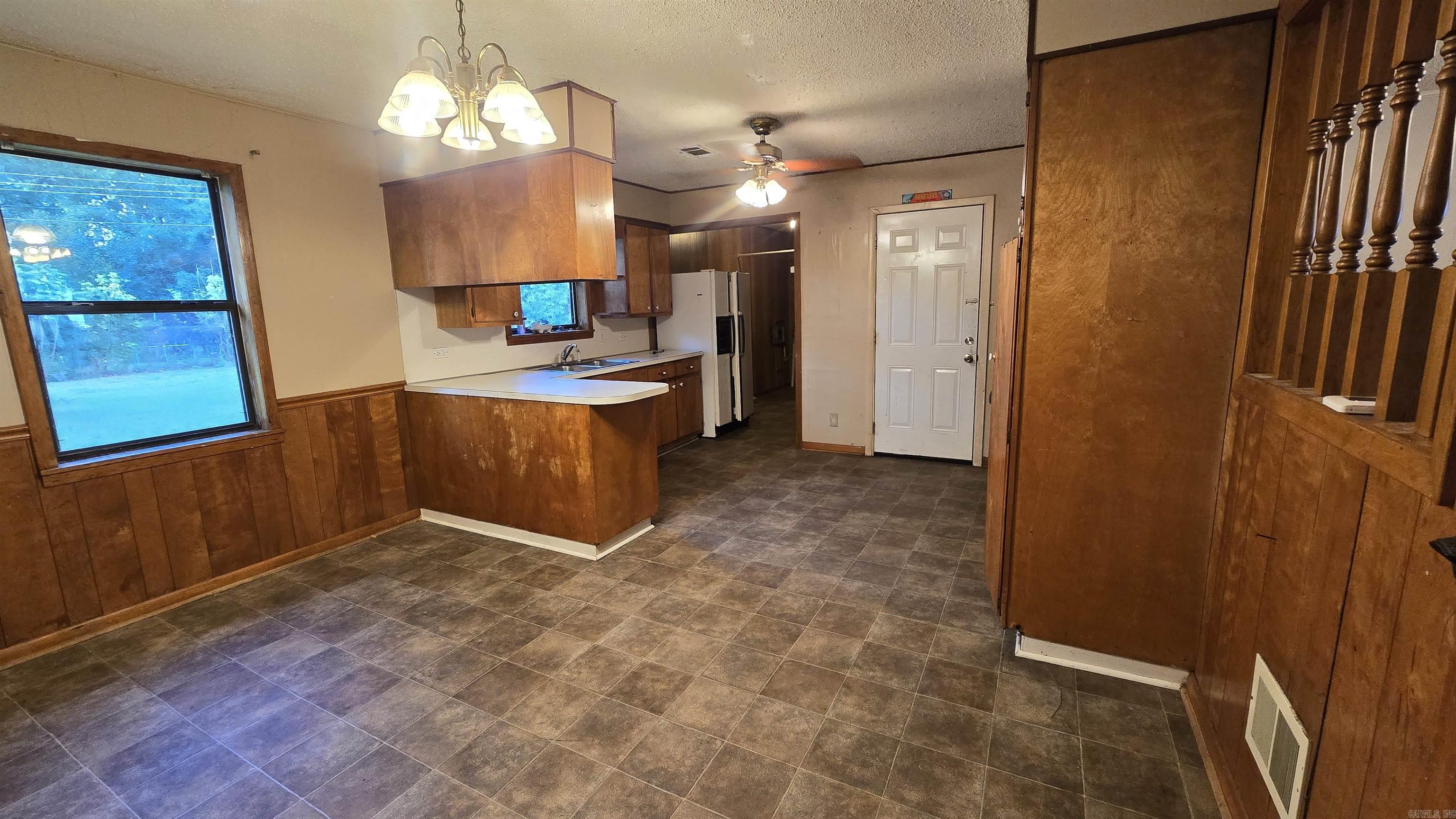 BARNETT - Residential