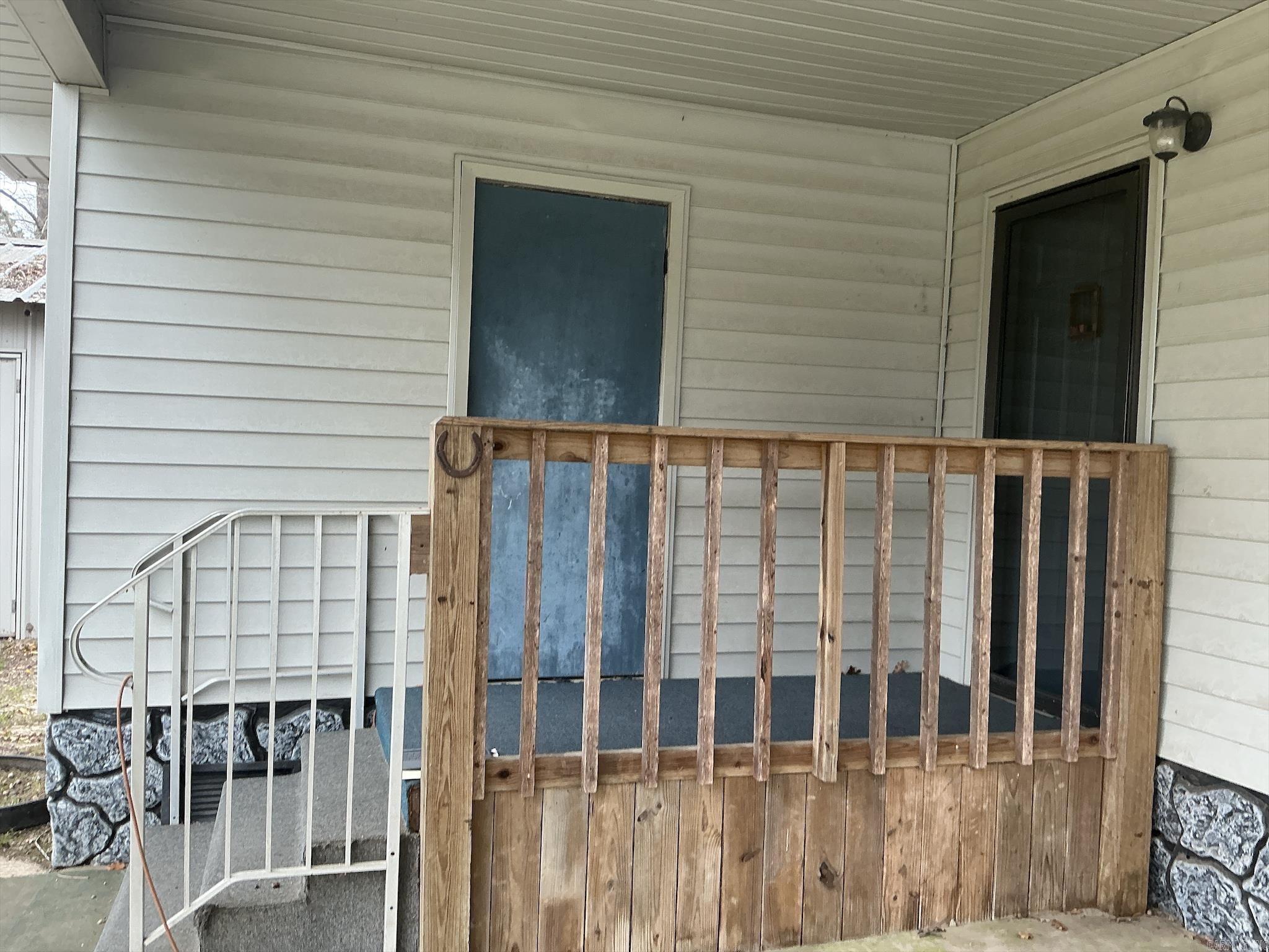 Metes & Bounds - Residential