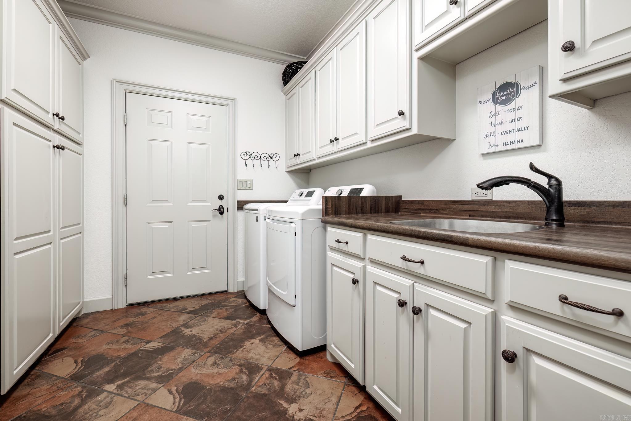 Isabella - Residential