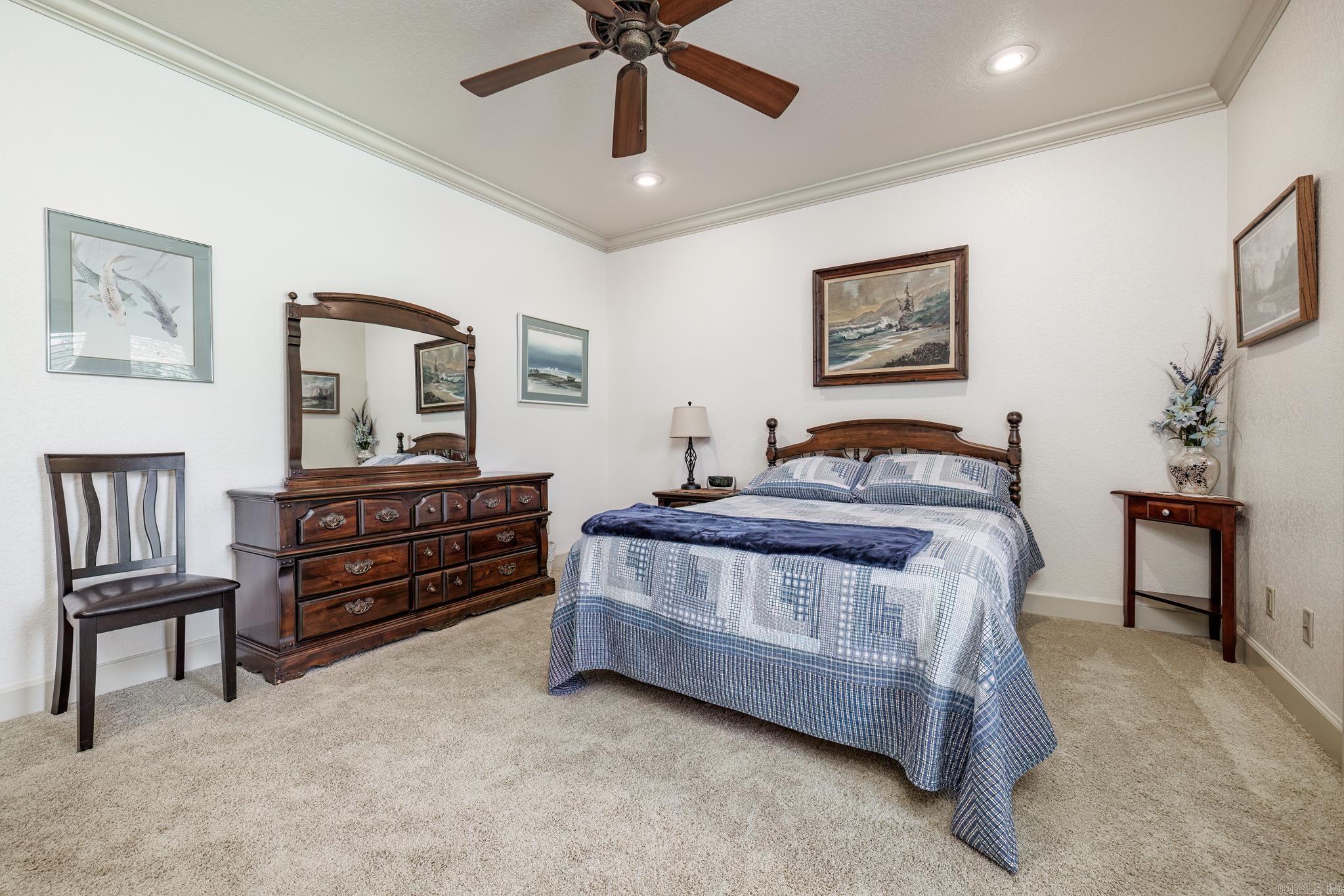 Isabella - Residential