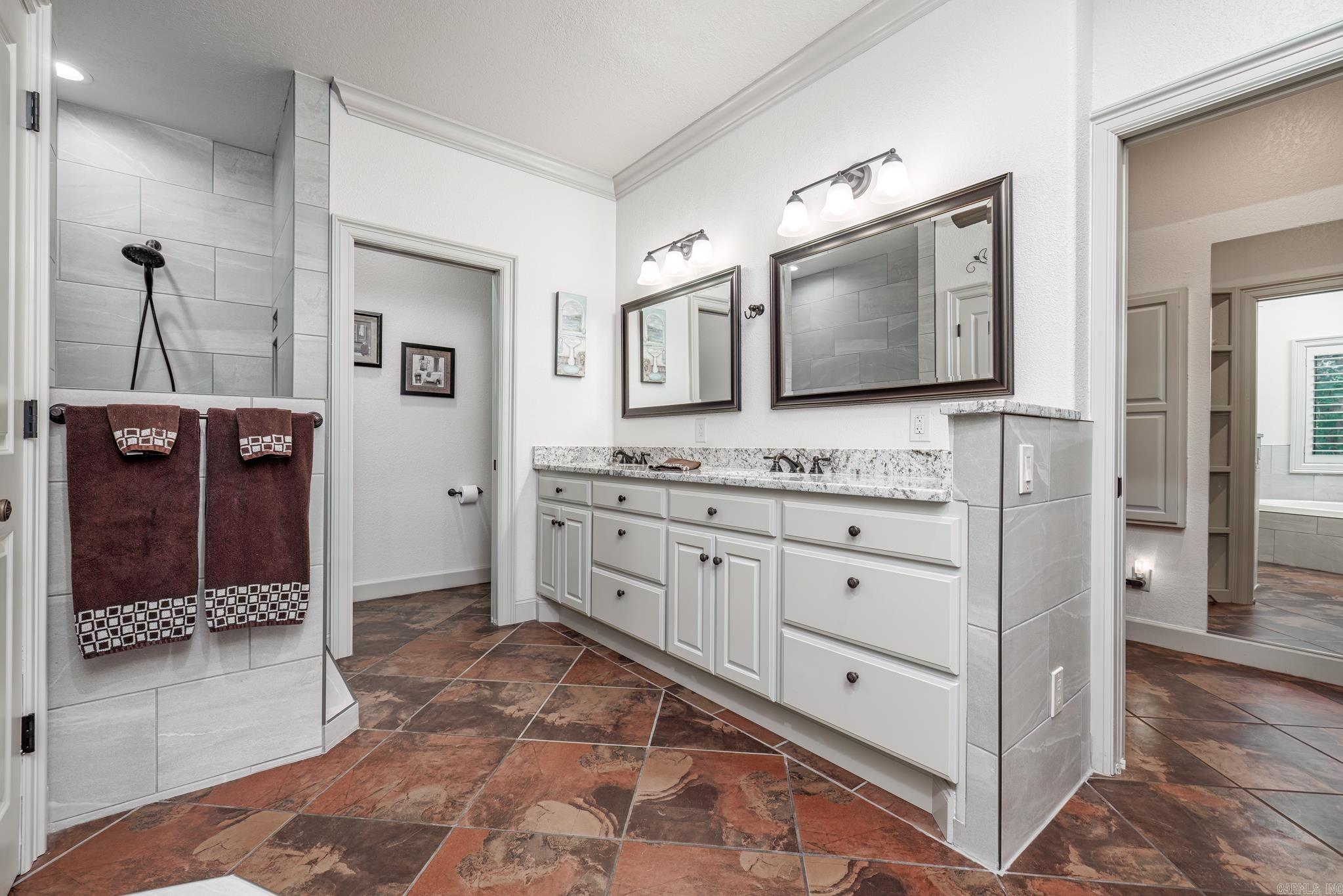 Isabella - Residential