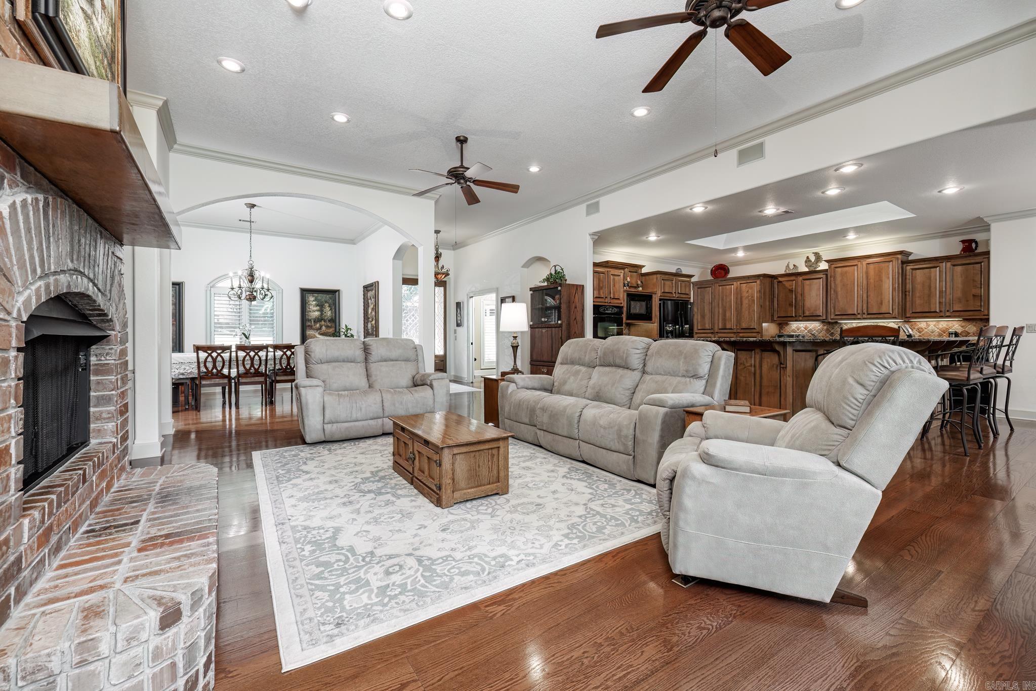 Isabella - Residential