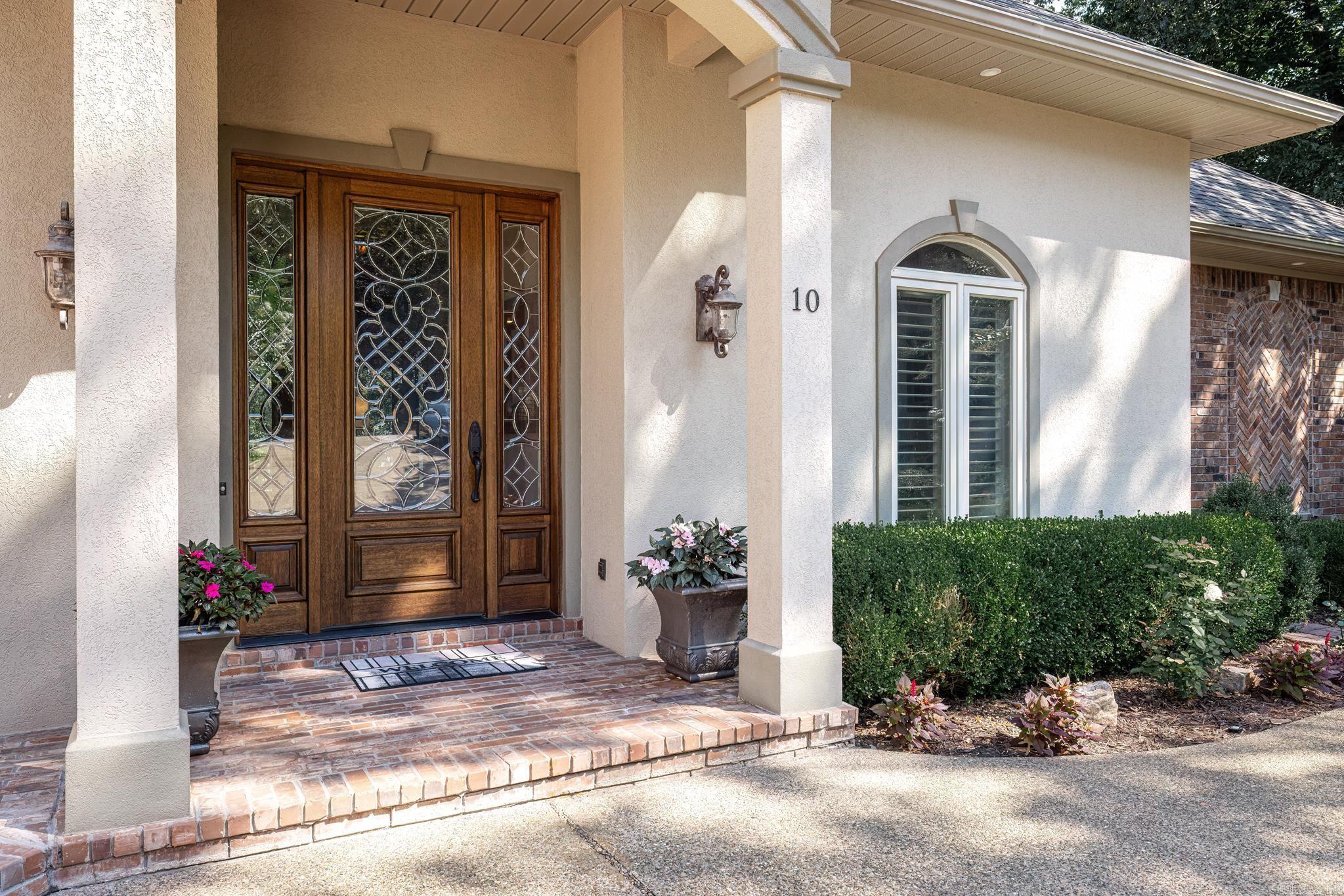 Isabella - Residential