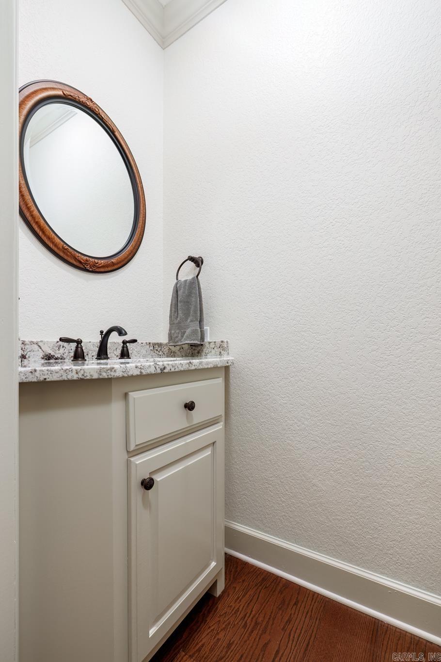 Isabella - Residential