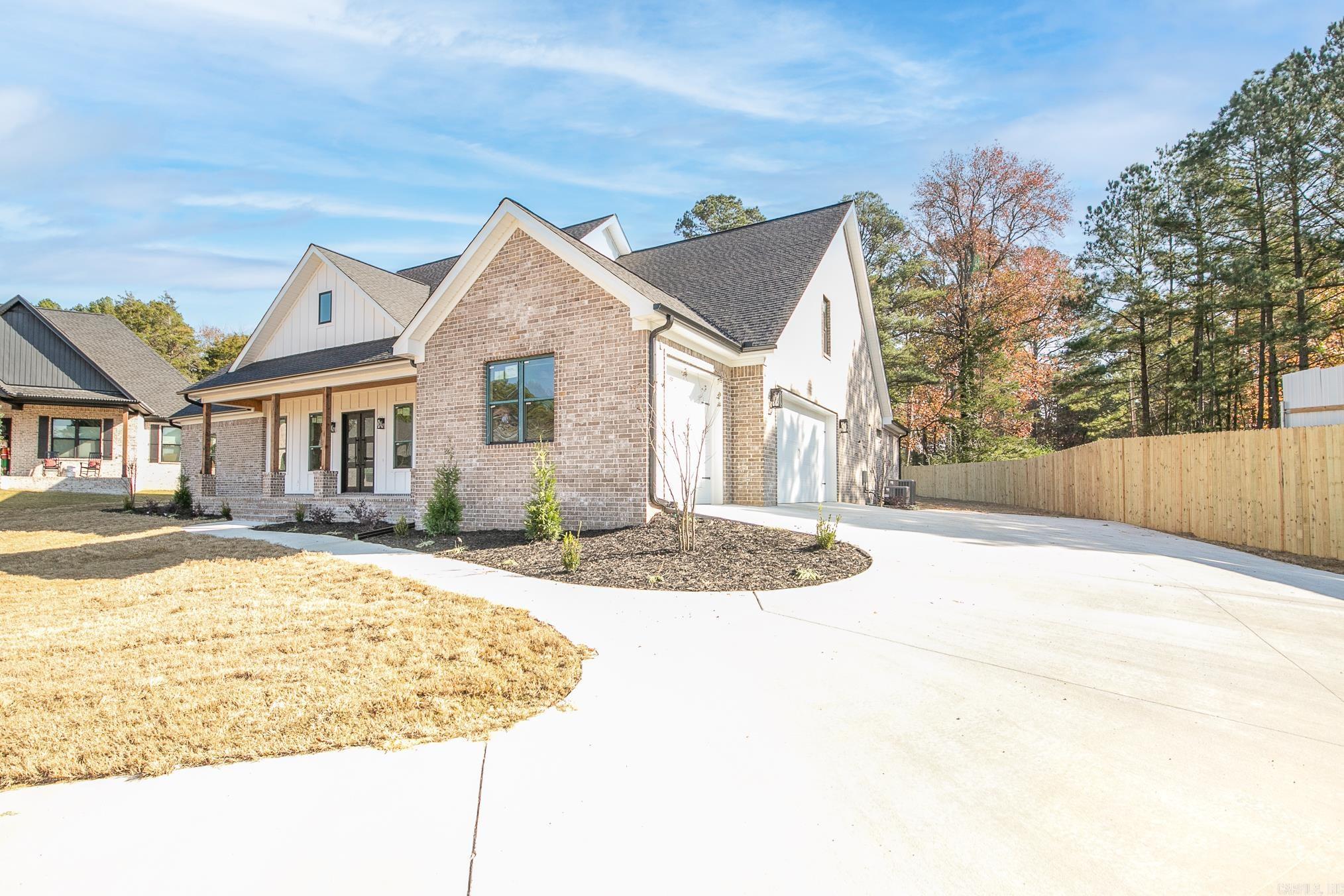 DENALI HEIGHTS - Residential