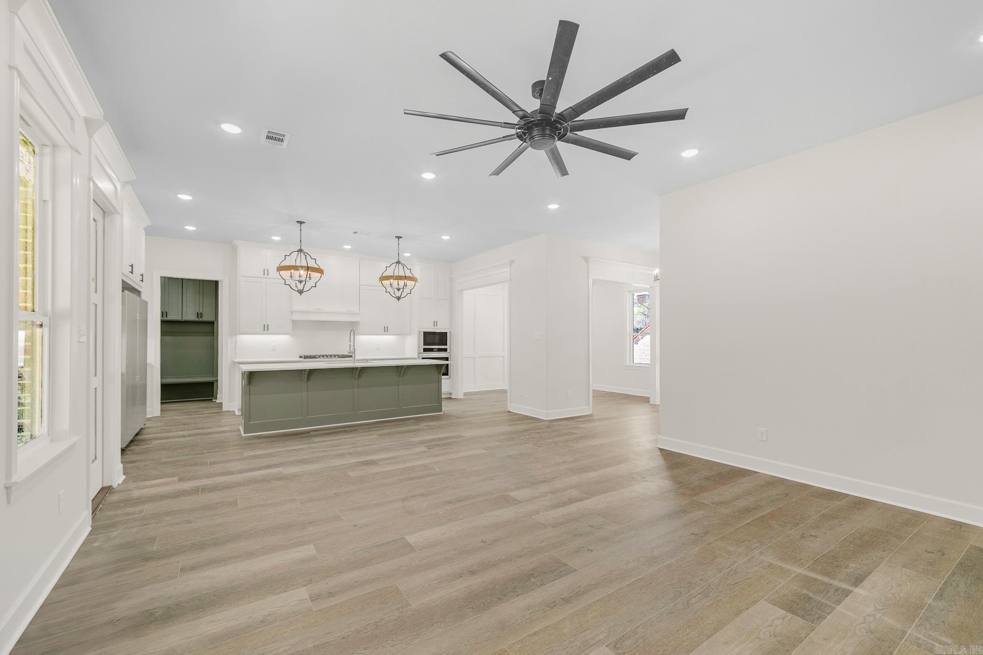 DENALI HEIGHTS - Residential