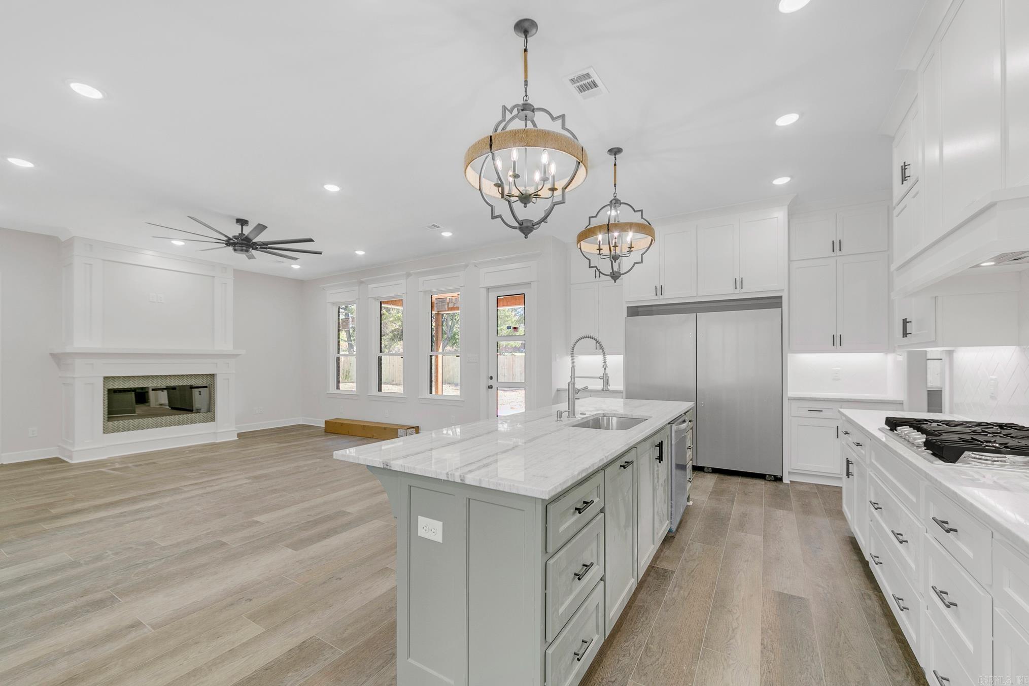 DENALI HEIGHTS - Residential