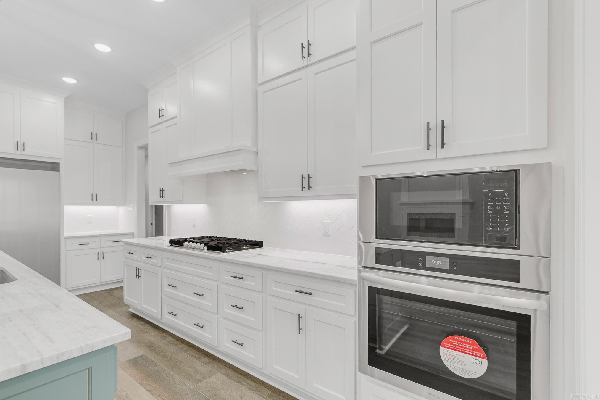 DENALI HEIGHTS - Residential