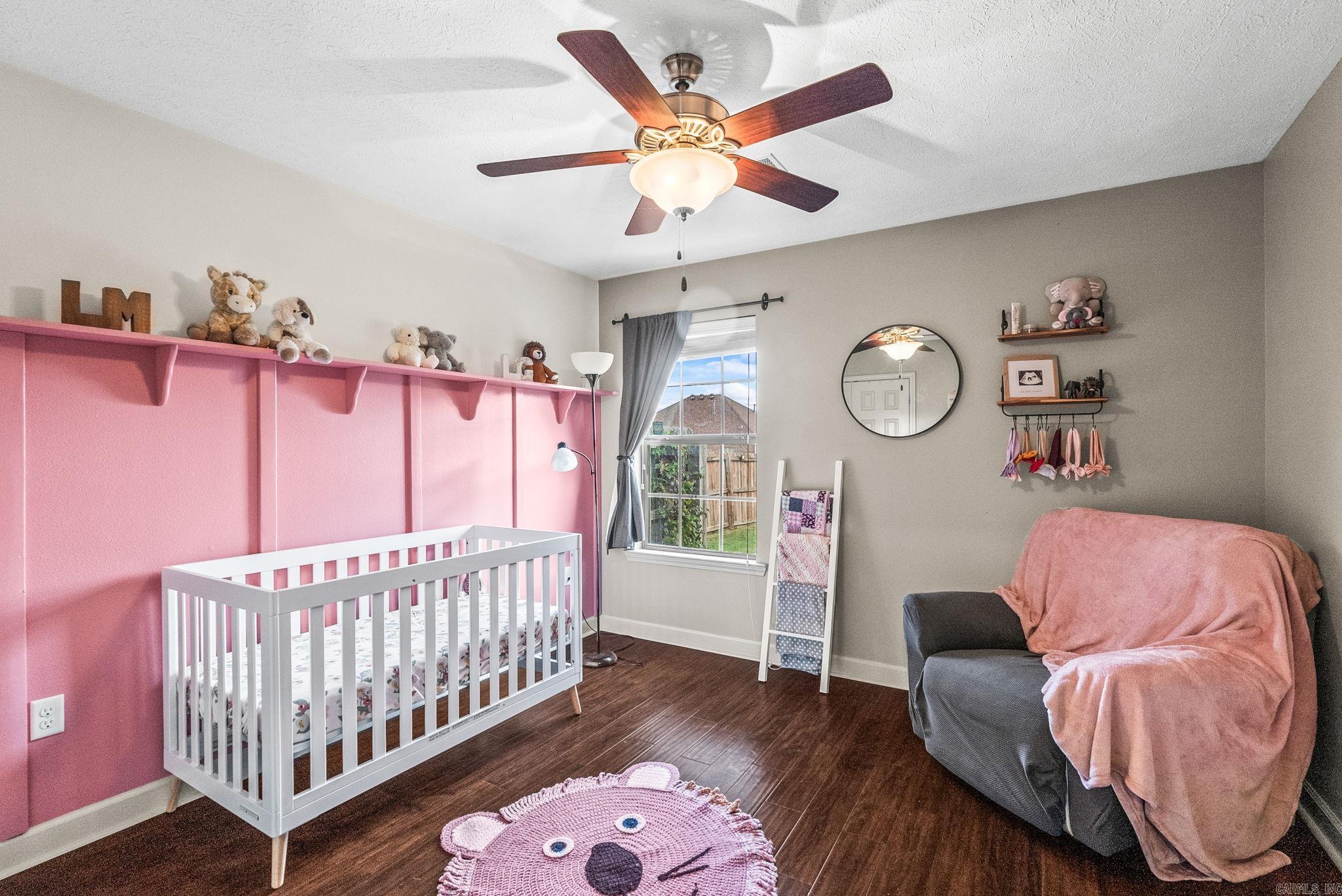 CHAPEL CREEK - Residential