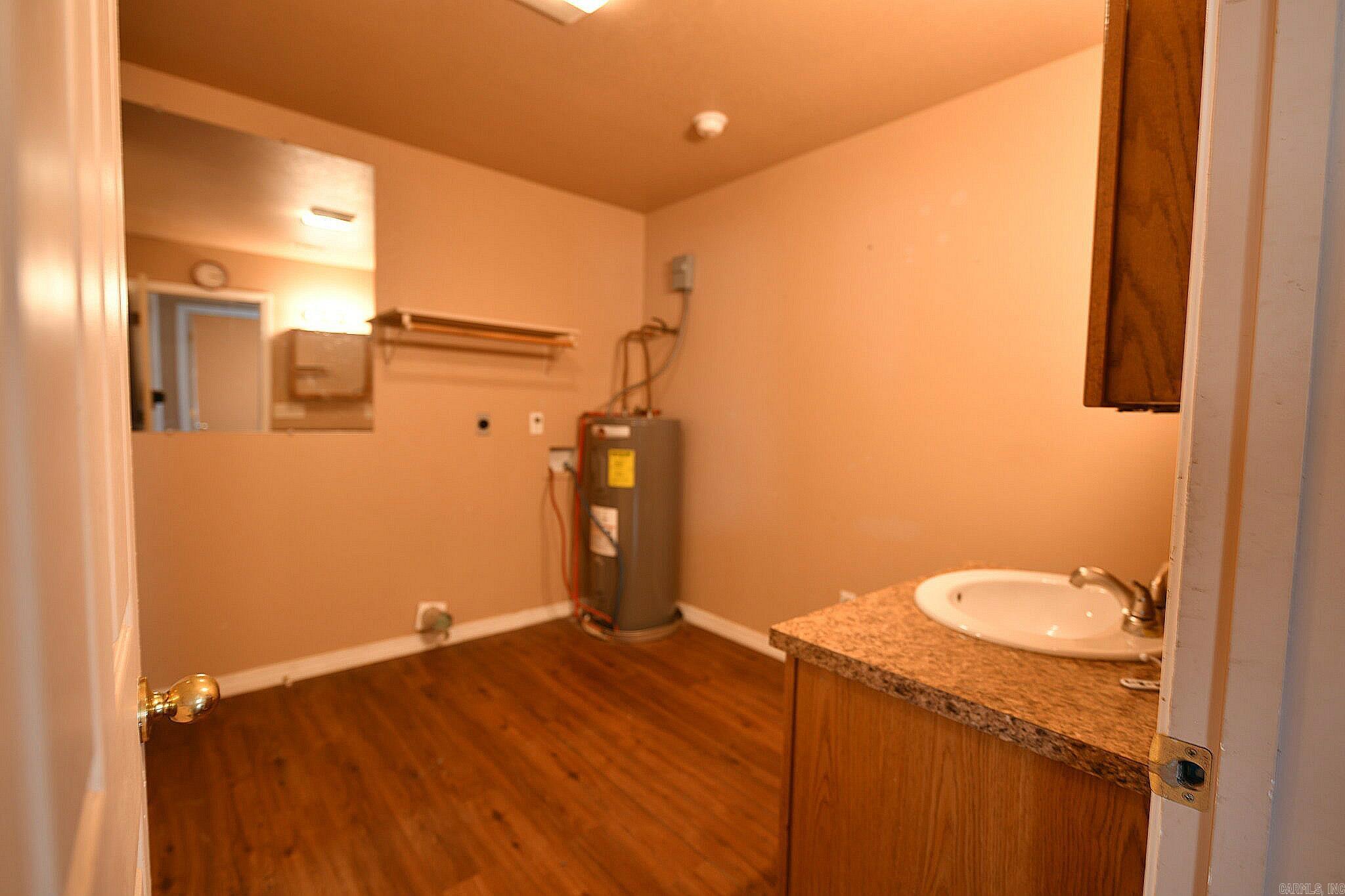 MENA ORIGINAL - Residential