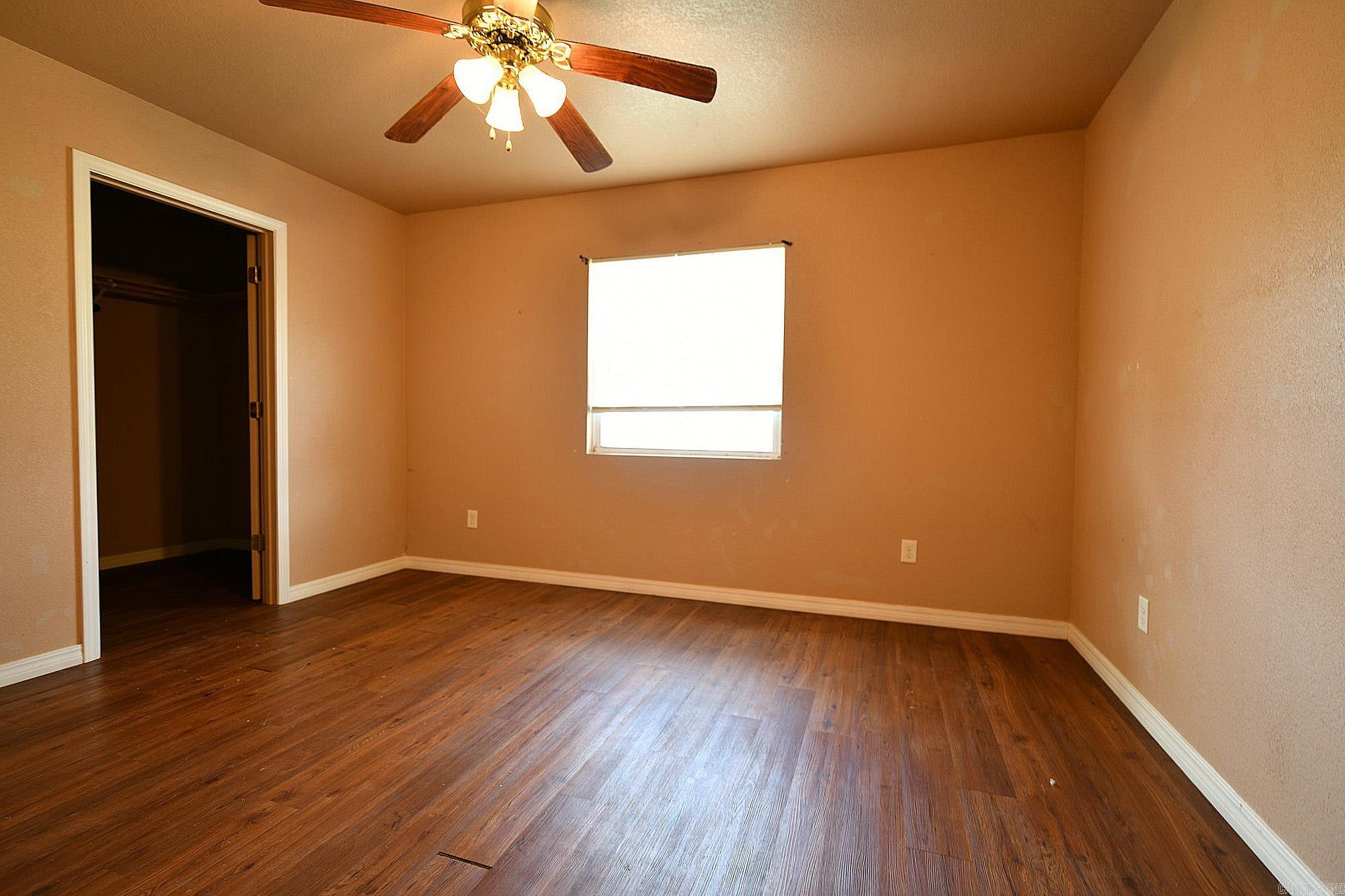 MENA ORIGINAL - Residential