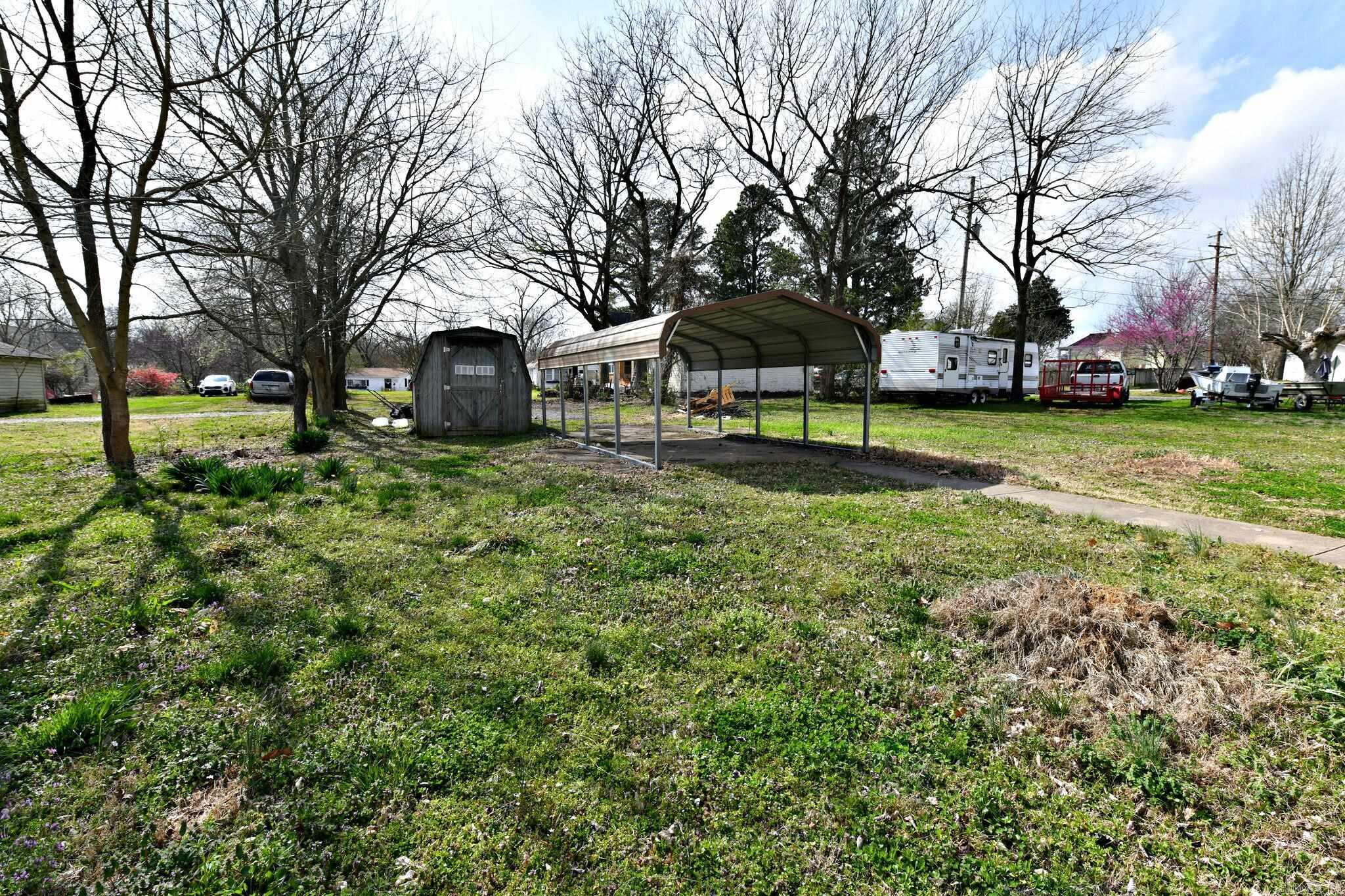 MENA ORIGINAL - Residential