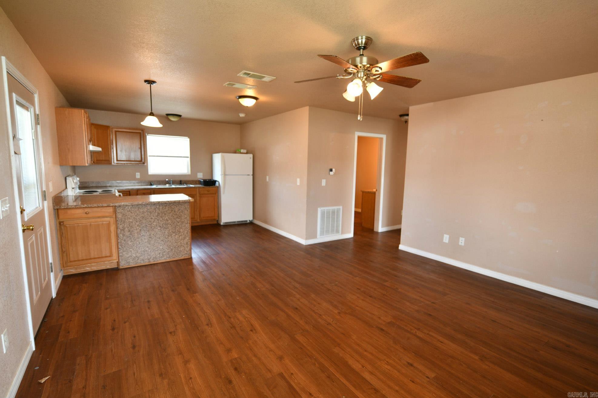 MENA ORIGINAL - Residential