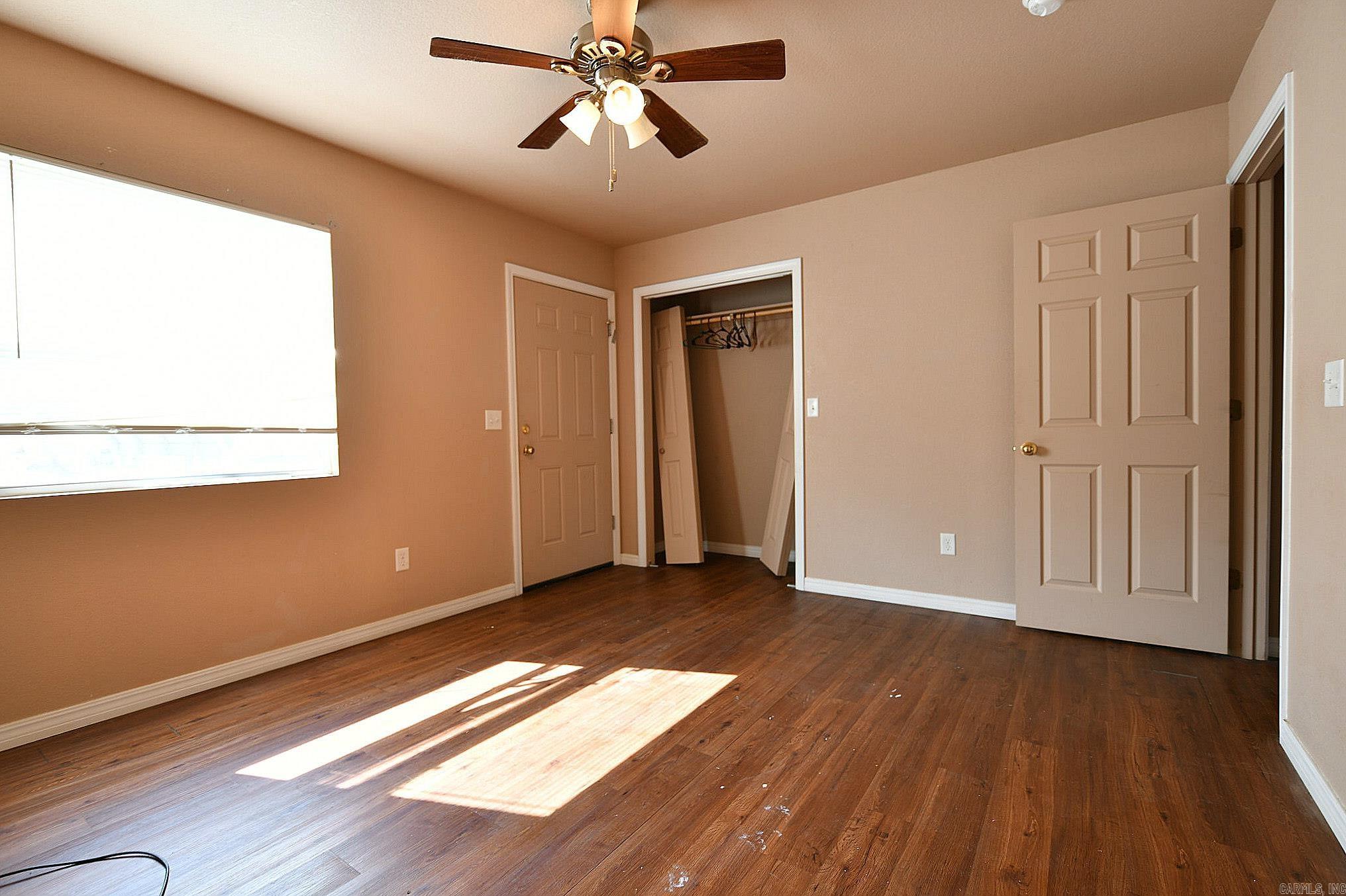 MENA ORIGINAL - Residential