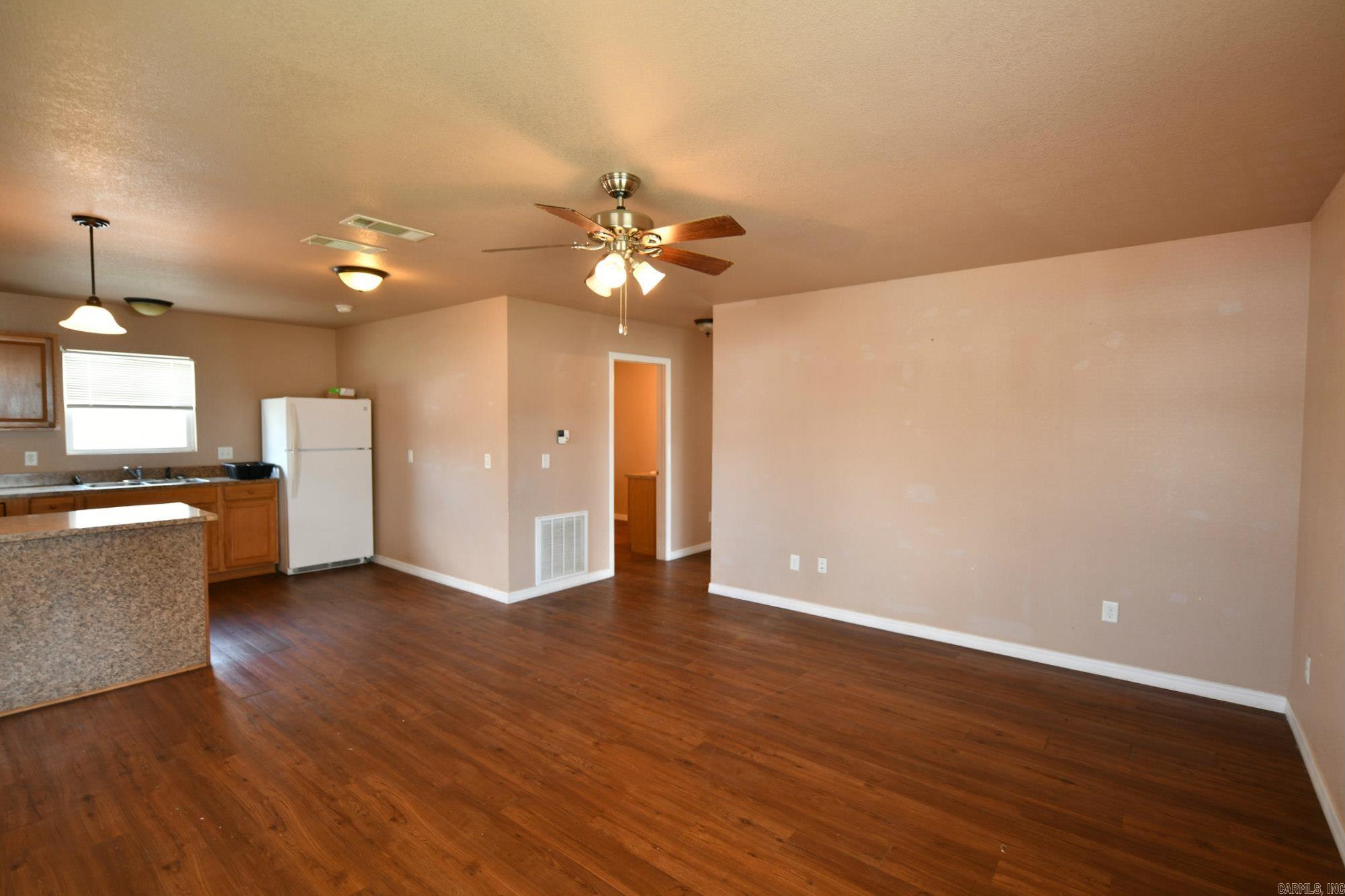 MENA ORIGINAL - Residential