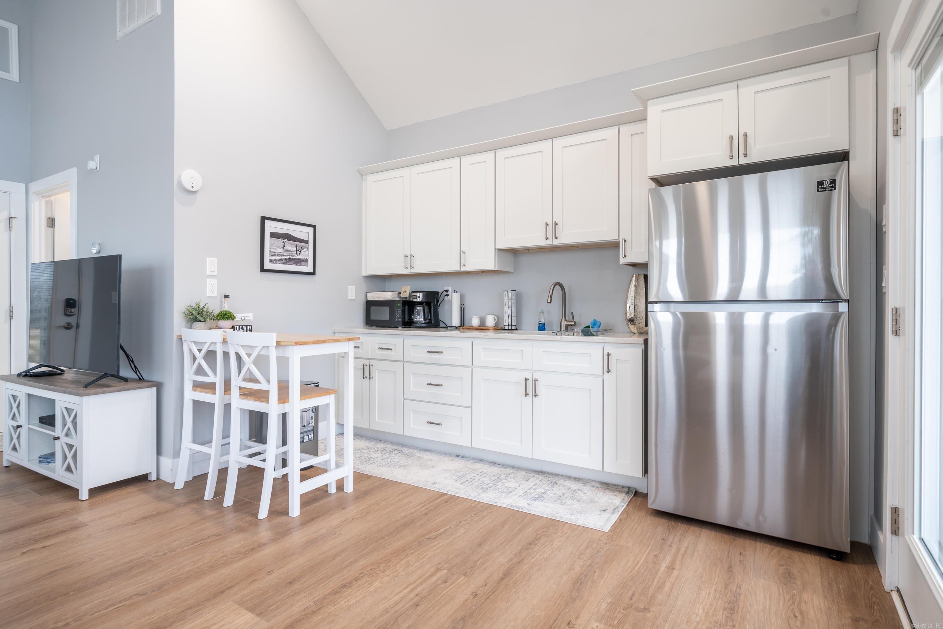 Lake View - Residential