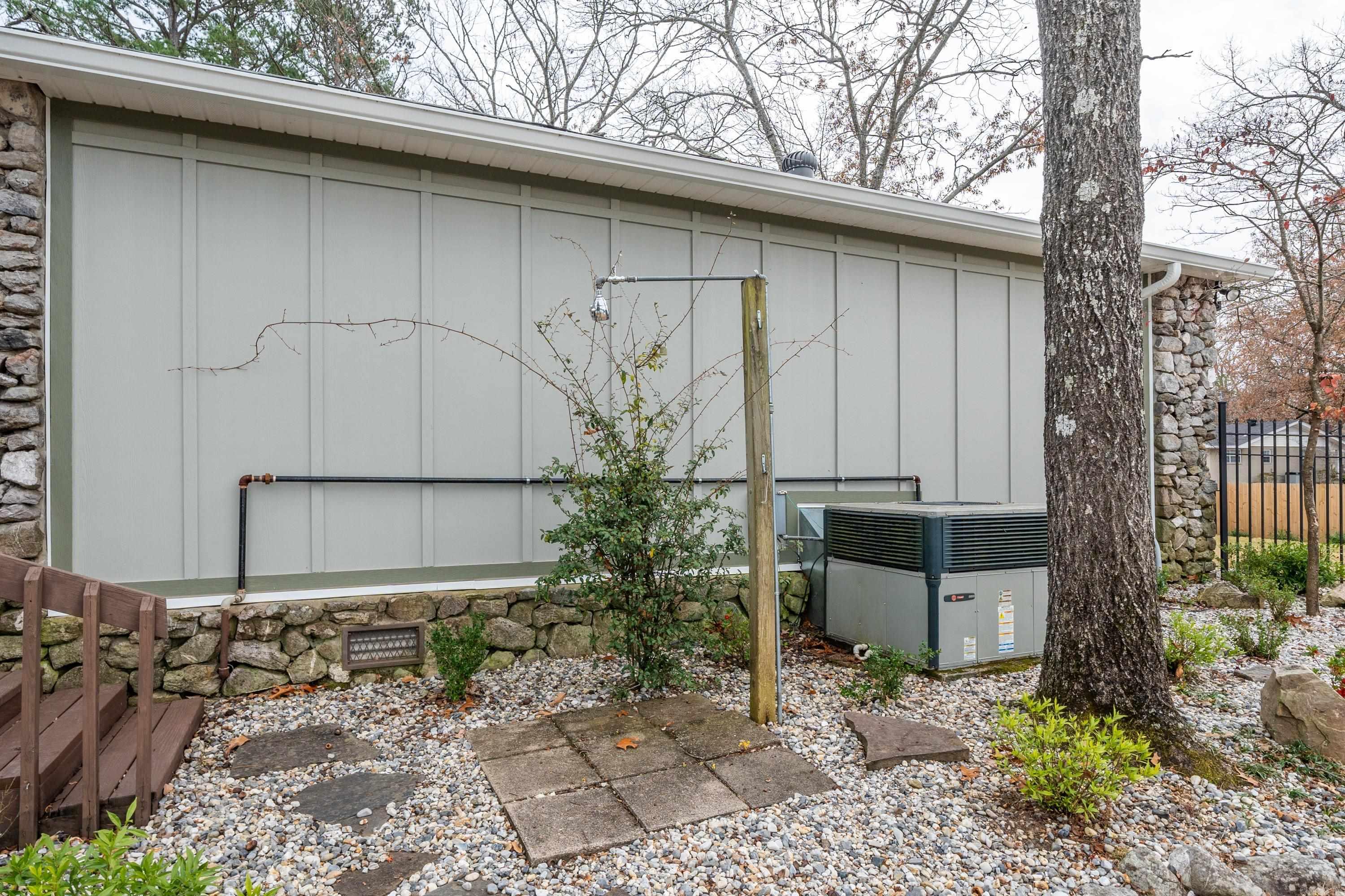 Lake View - Residential