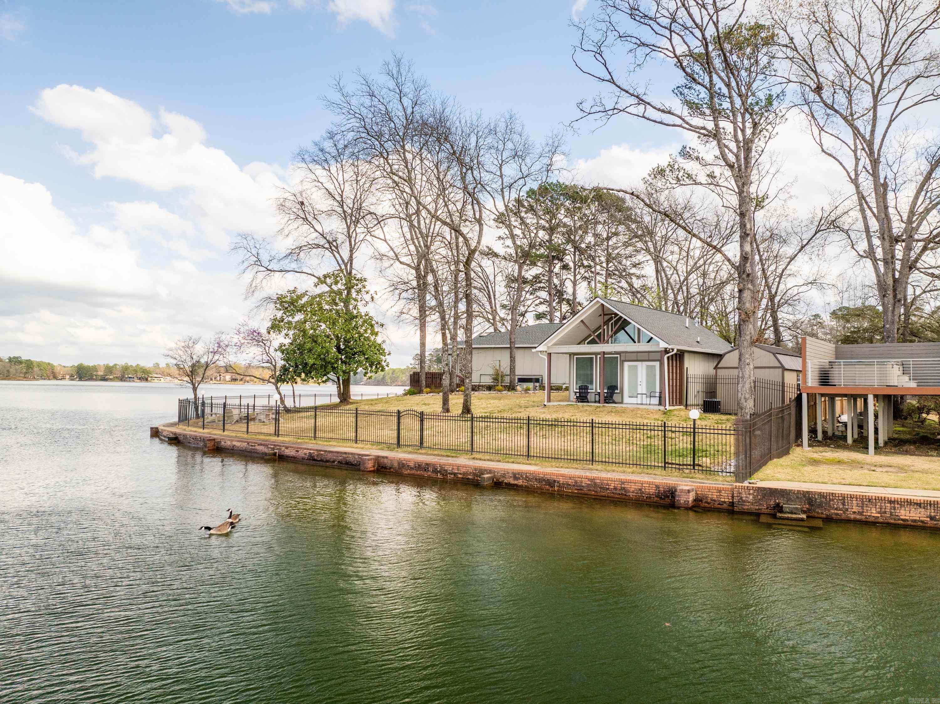 Lake View - Residential