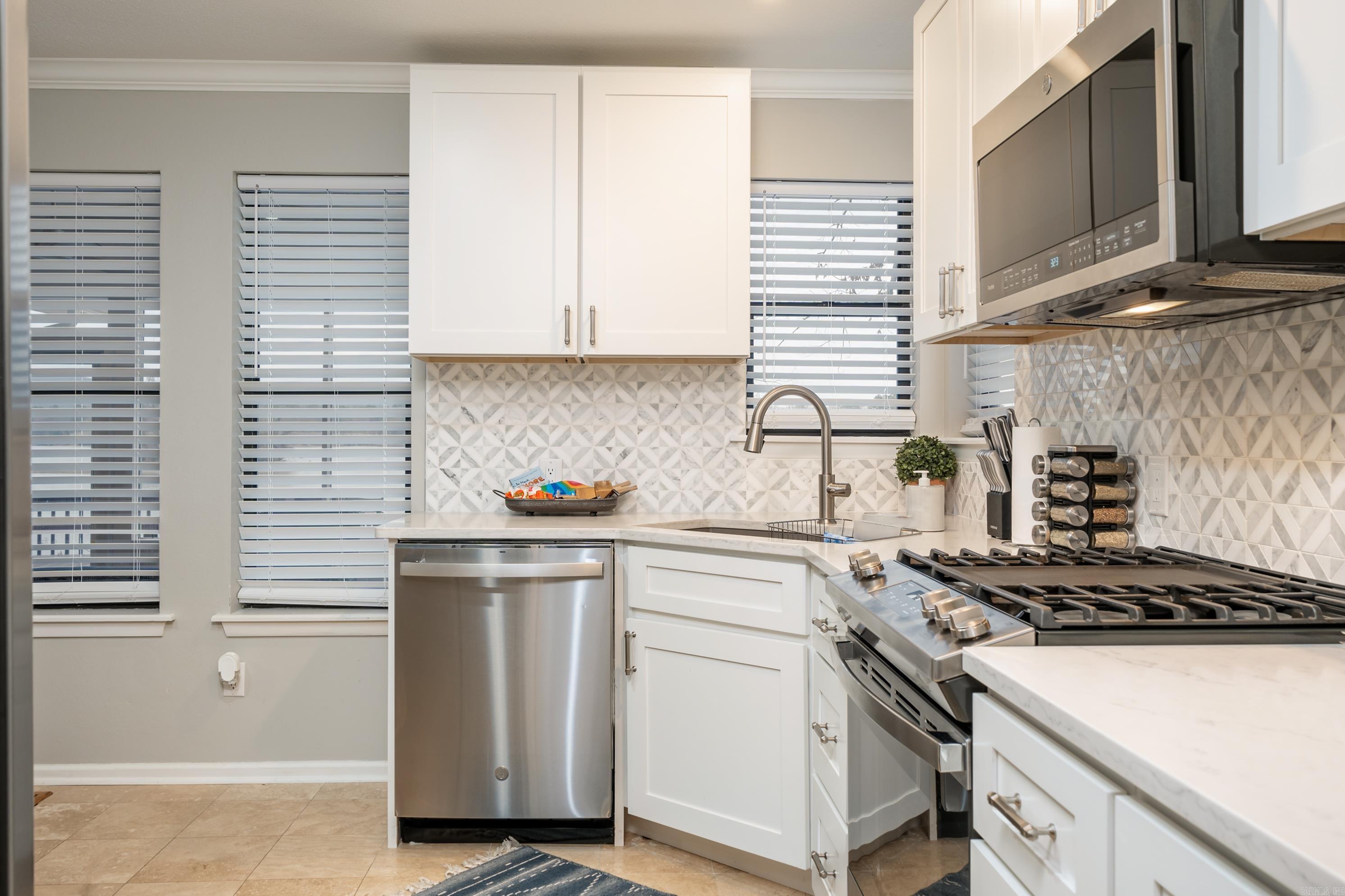 Lake View - Residential