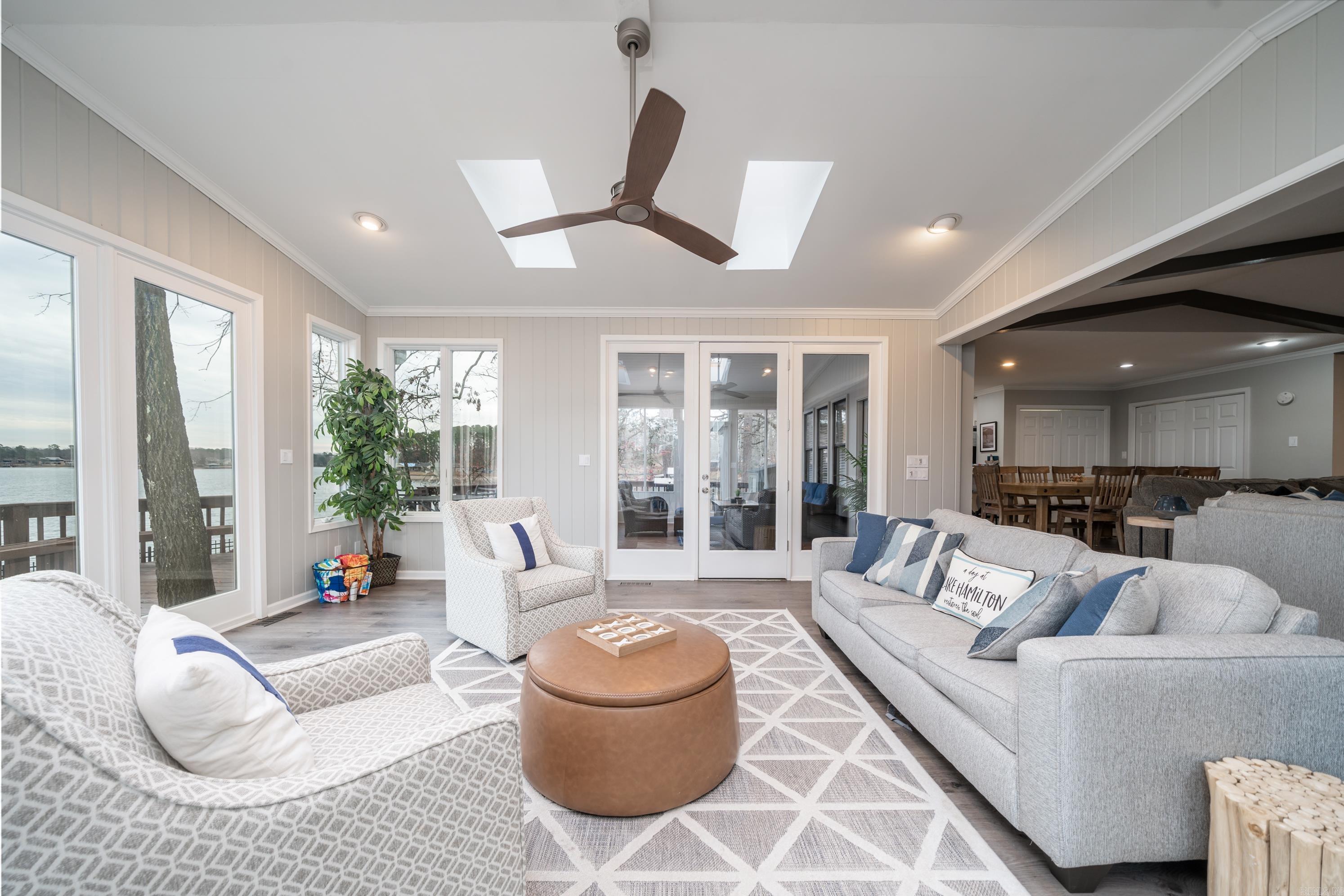 Lake View - Residential