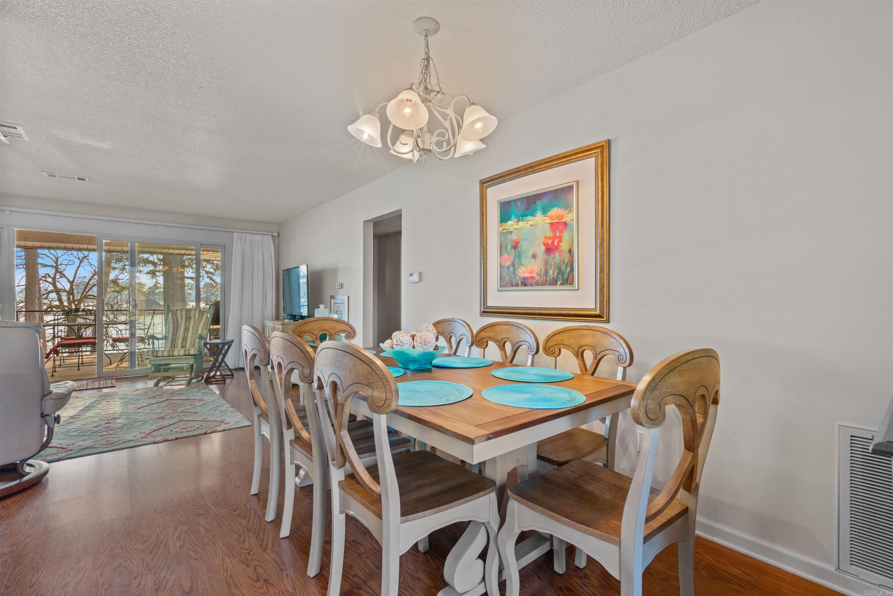 TWIN POINTS HPR - Residential