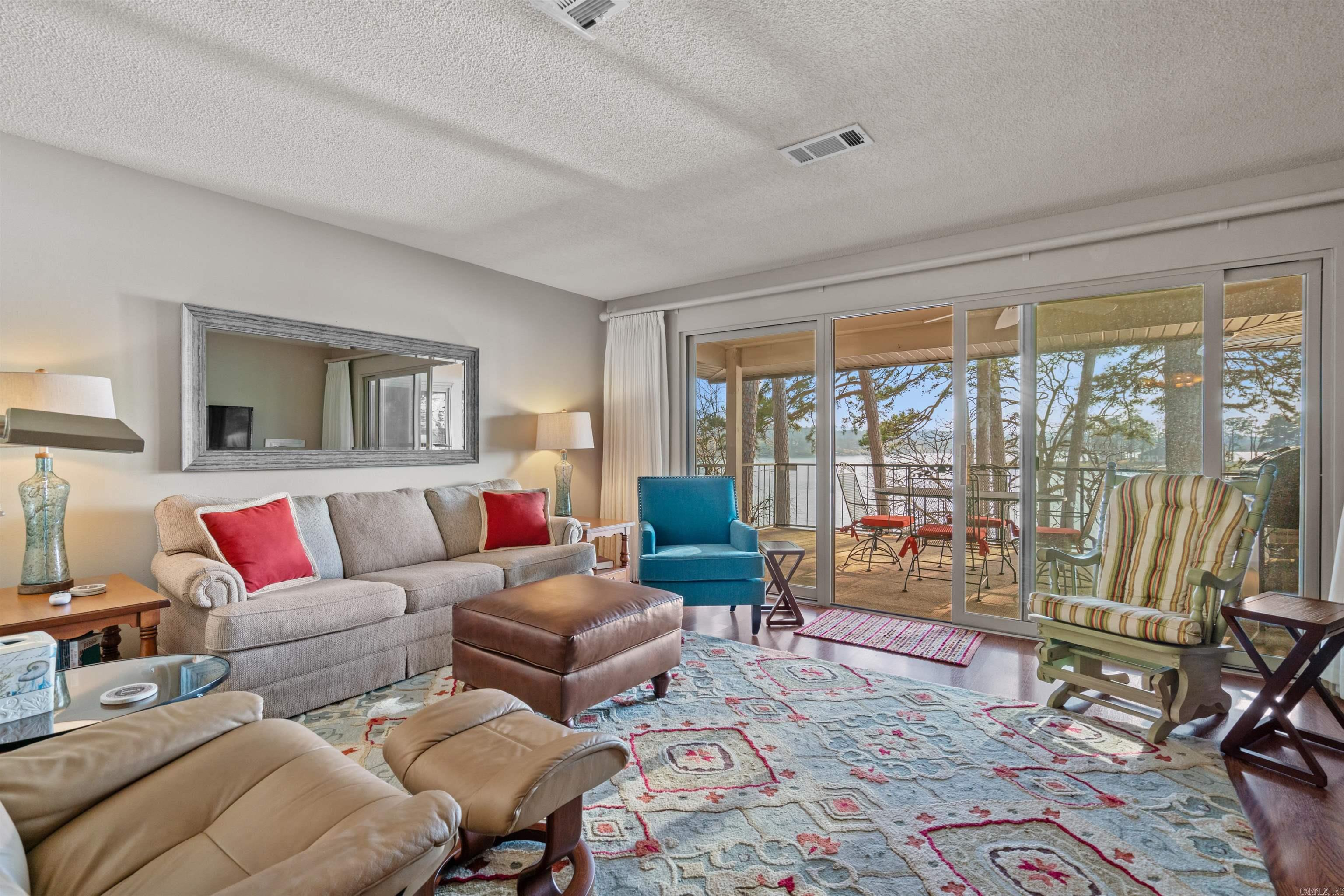 TWIN POINTS HPR - Residential