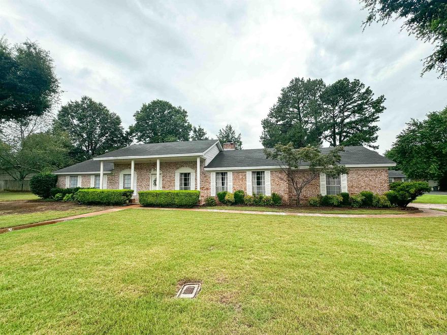 Take a look at this spacious home in an established neighborhood with 4BR/2.5BA, two living areas and two dining areas! This is a one-owner home that has been well cared for and is located on a nice corner lot that is over a half acre! Other features include a large formal living room/formal dining combo, family room with a wood-burning fireplace & built-in book shelves, a quaint breakfast room, newer stainless appliances, spacious bedrooms, walk-in closet in the primary bedroom, outdoor storage building & more.  Call today to view this lovely home in west Searcy!