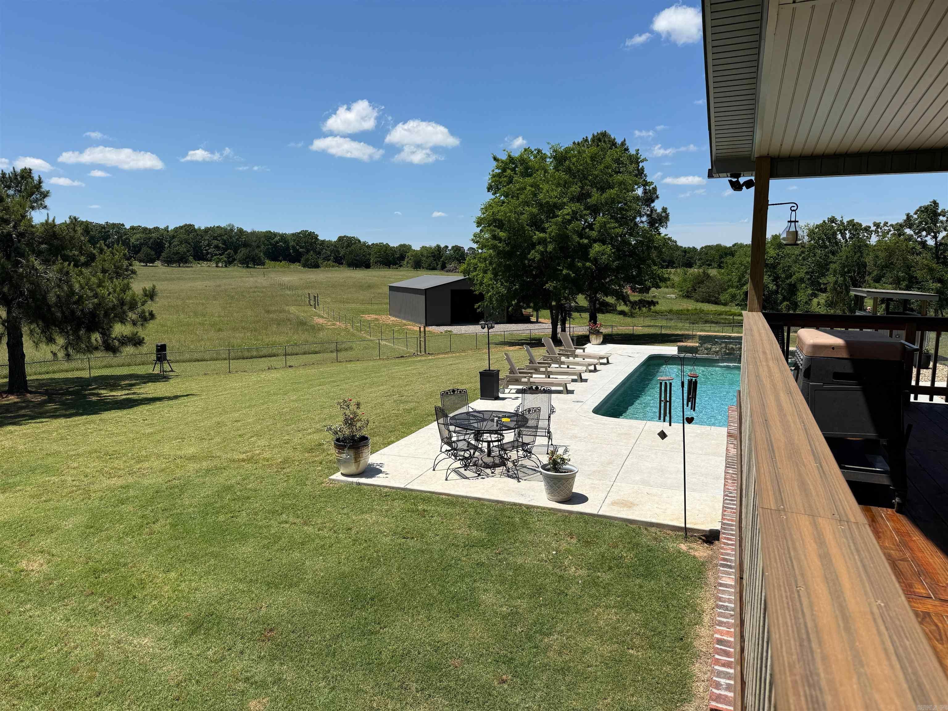 PLEASANT VALLEY ESTATES - Residential