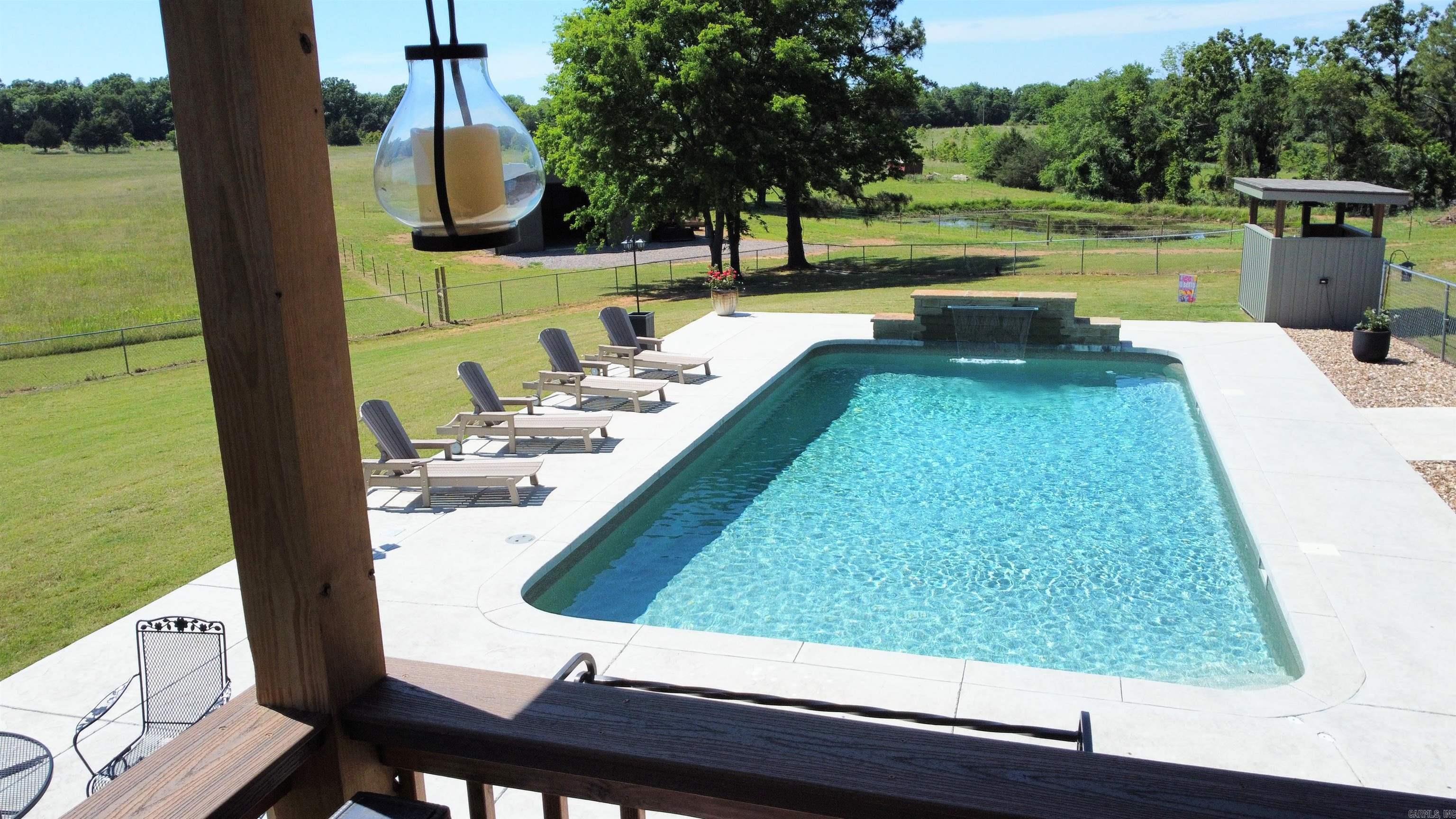 PLEASANT VALLEY ESTATES - Residential