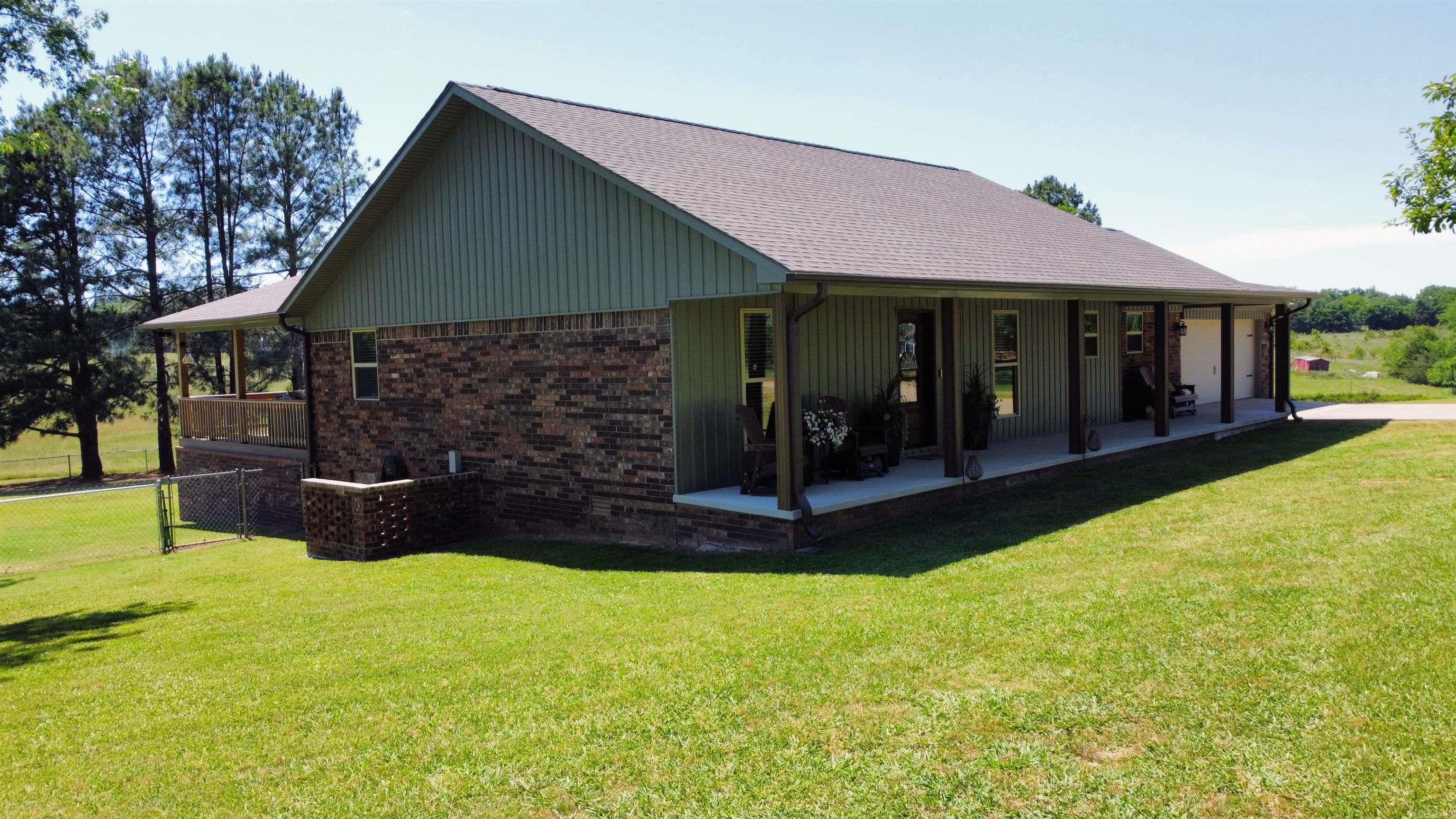 PLEASANT VALLEY ESTATES - Residential