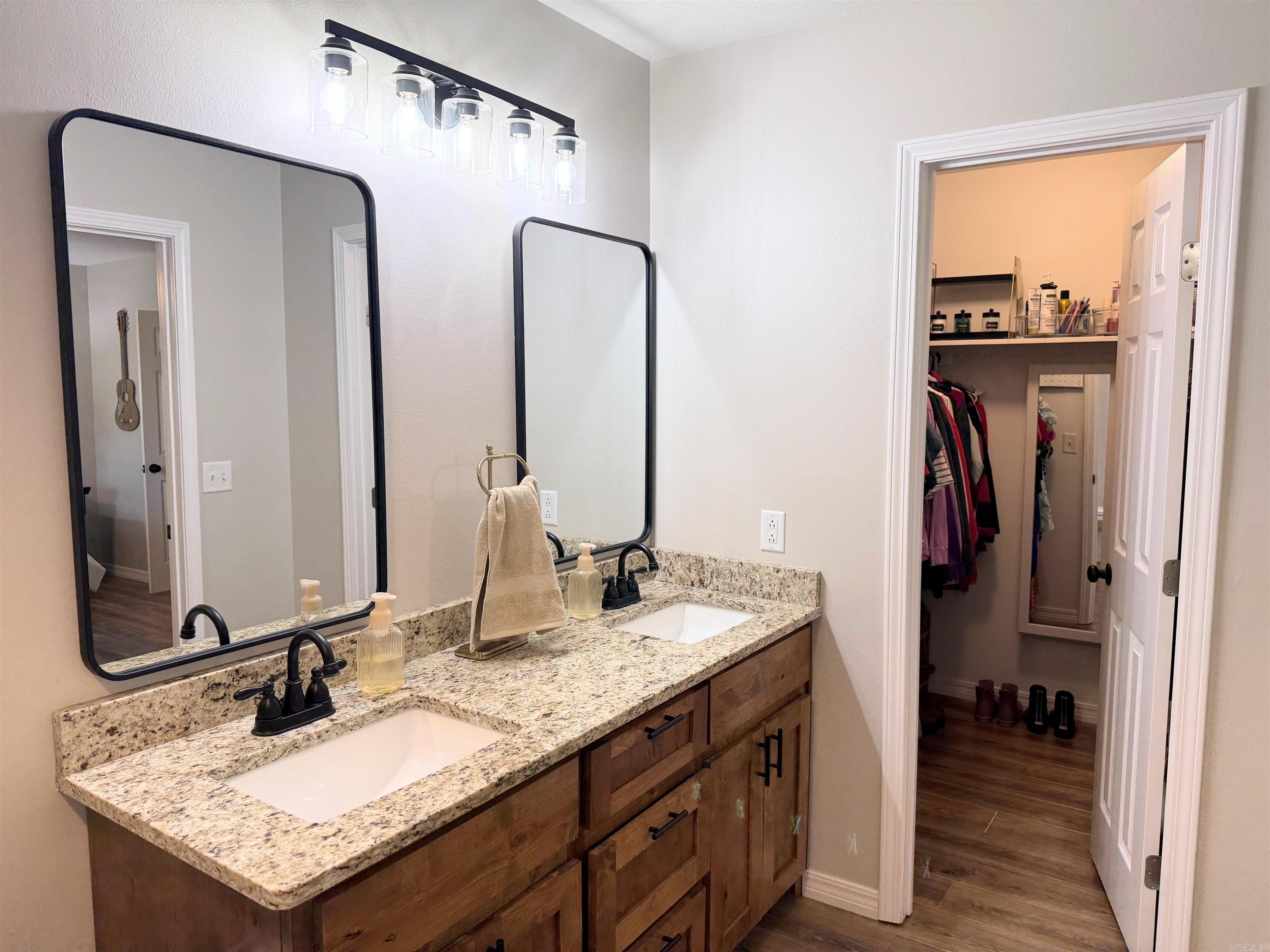 PLEASANT VALLEY ESTATES - Residential