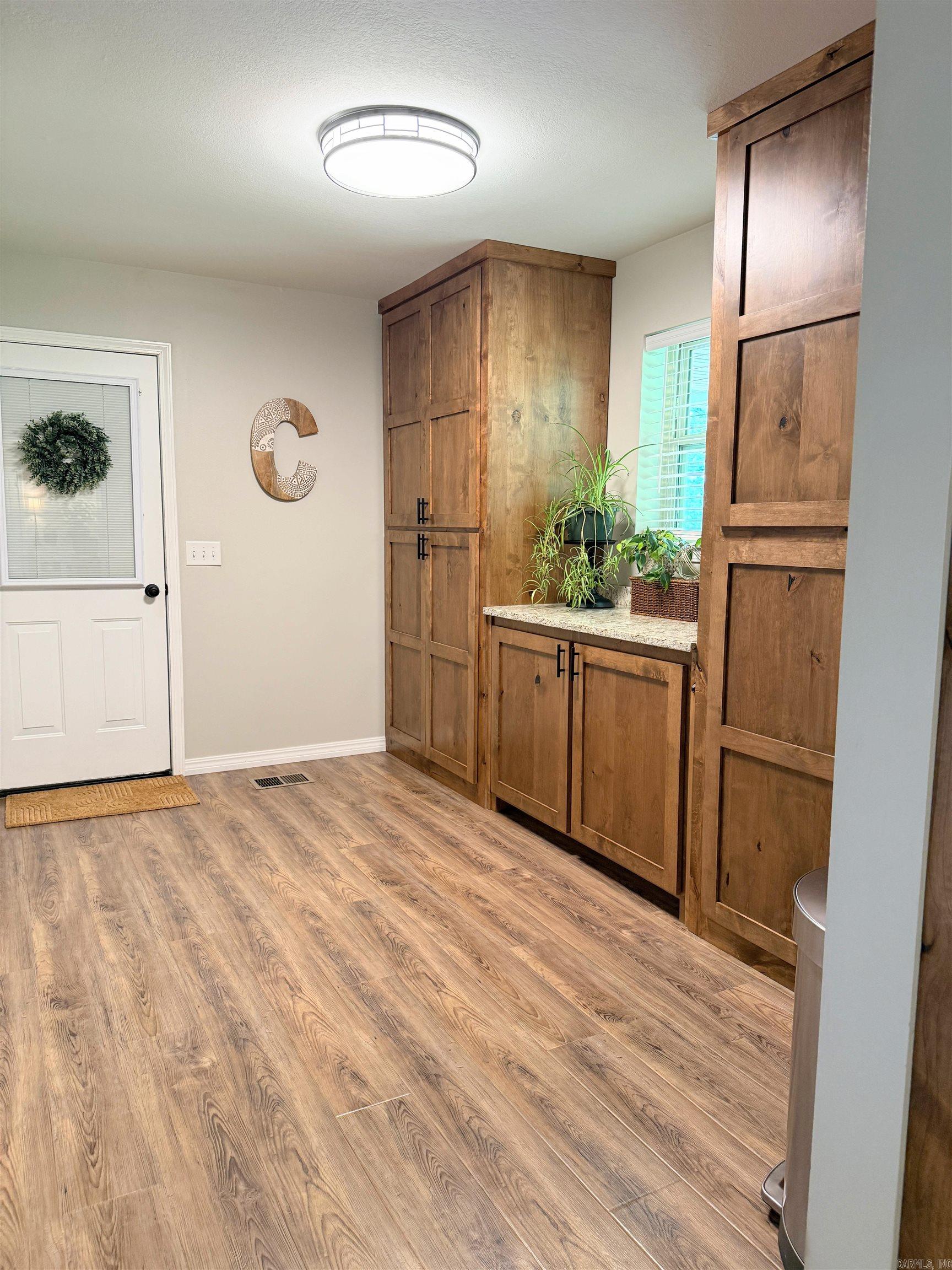 PLEASANT VALLEY ESTATES - Residential