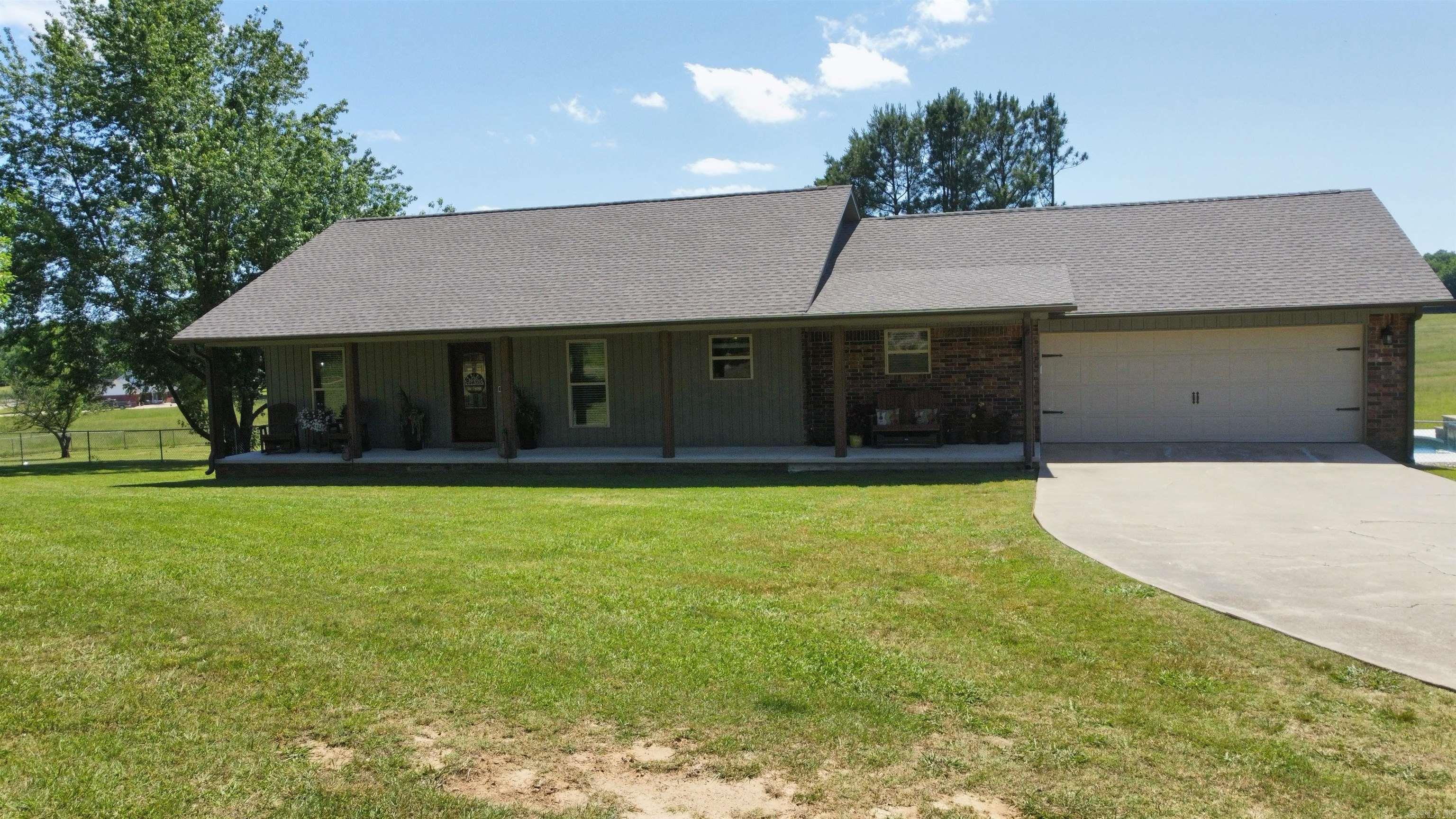 PLEASANT VALLEY ESTATES - Residential