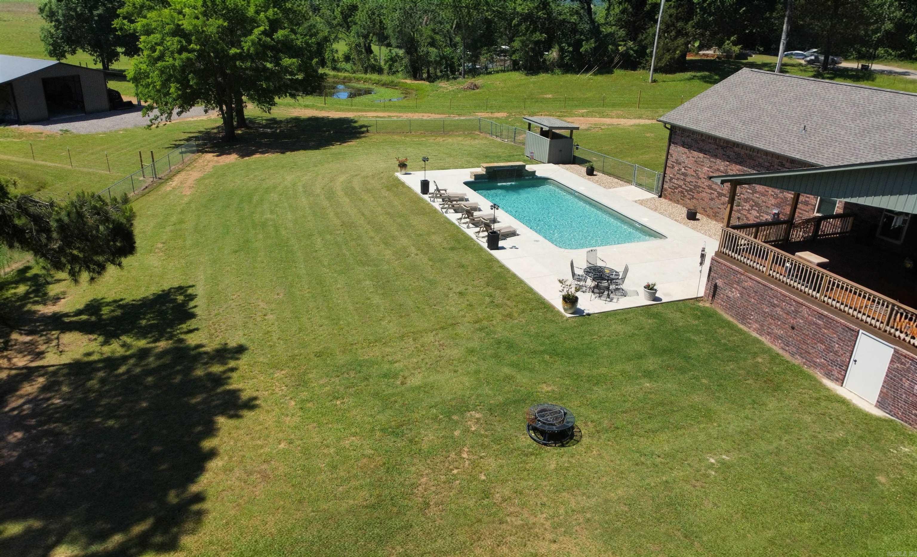 PLEASANT VALLEY ESTATES - Residential