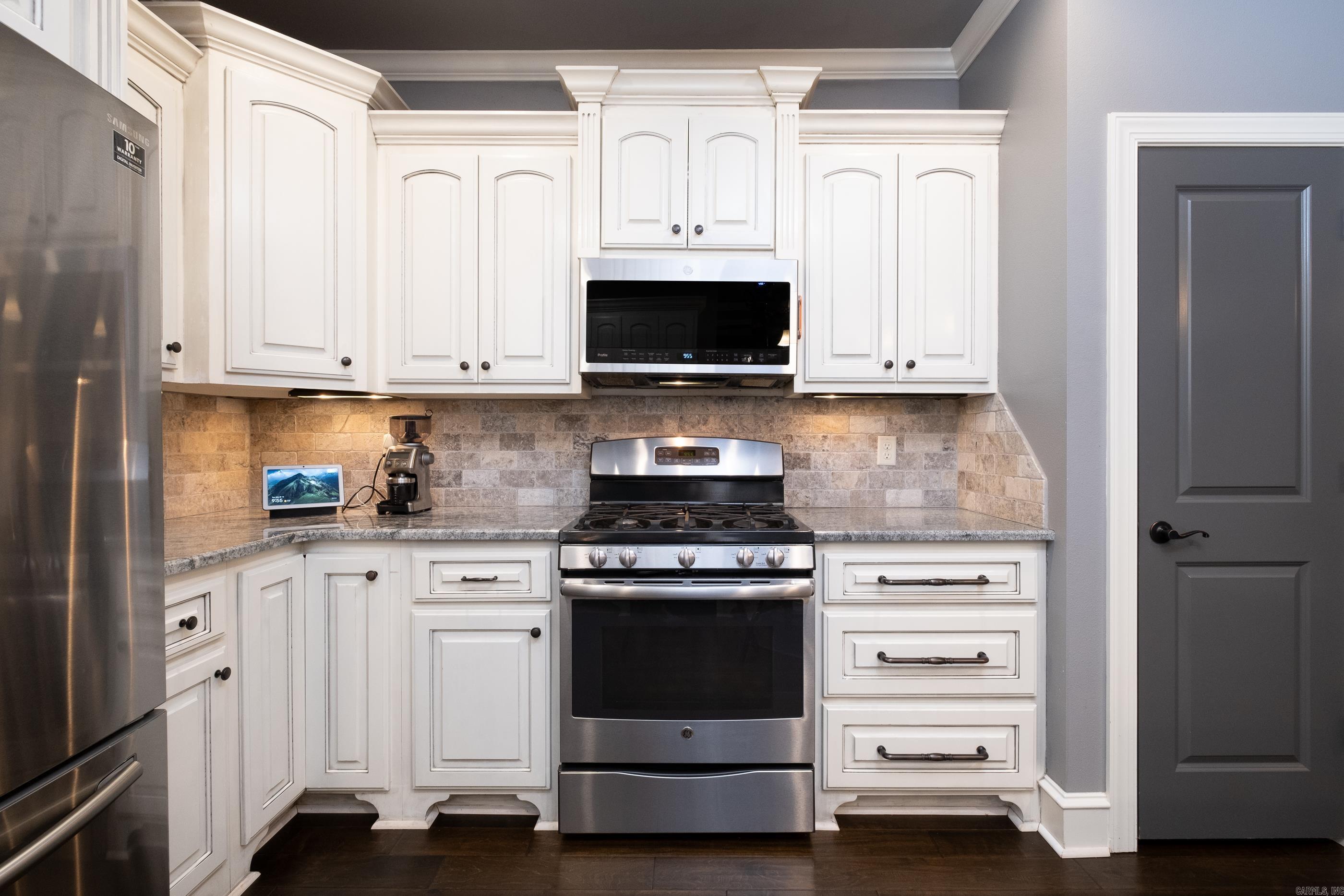 LOCHRIDGE ESTATES - Residential