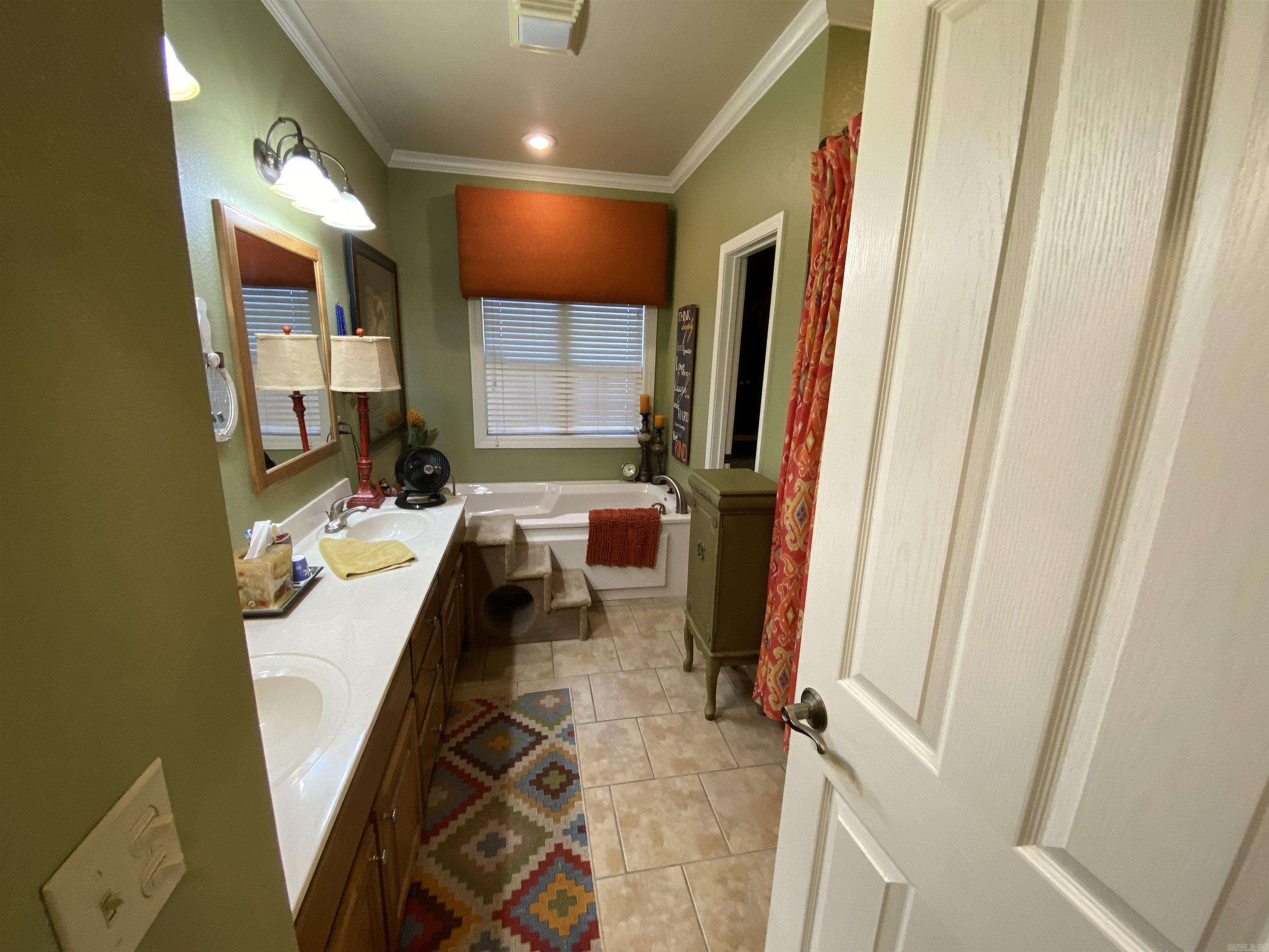 DELTA HIGHLANDS SUBDIVISION - Residential