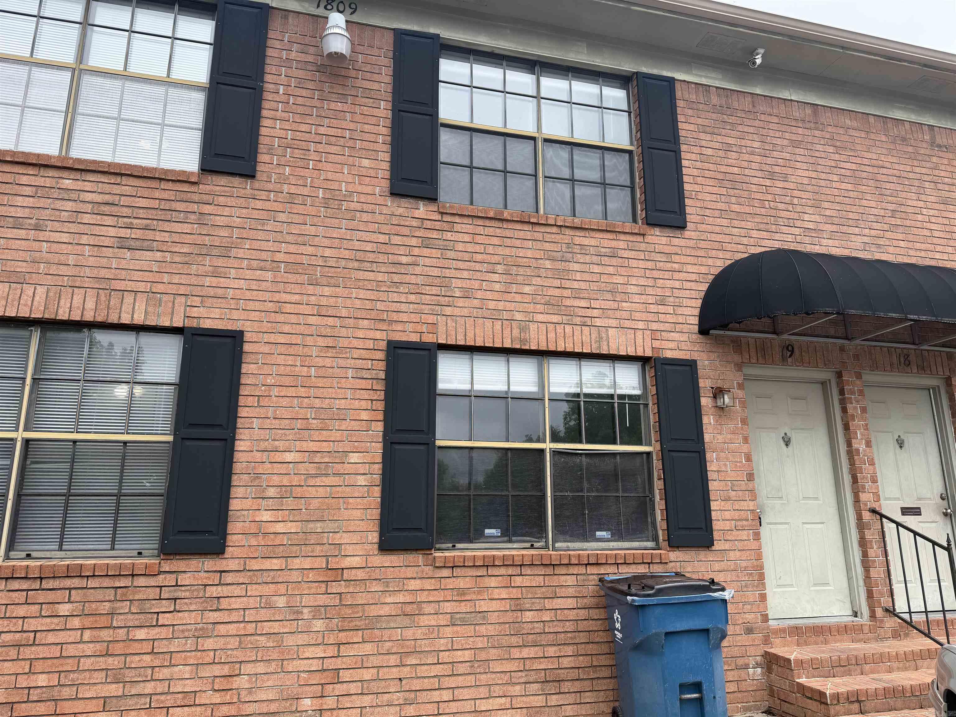 Reservoir Townhouse - Residential Lease
