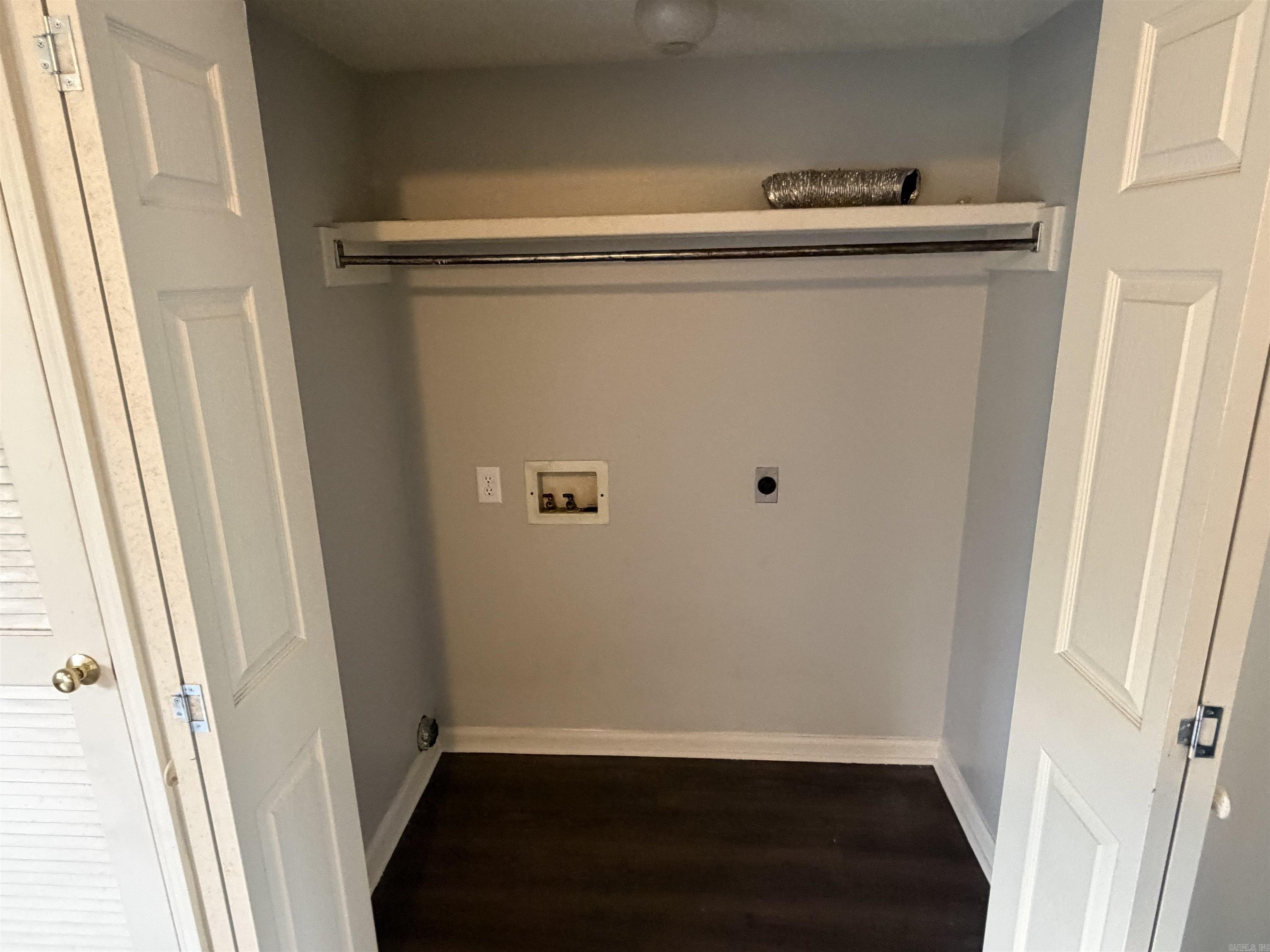 Reservoir Townhouse - Residential Lease