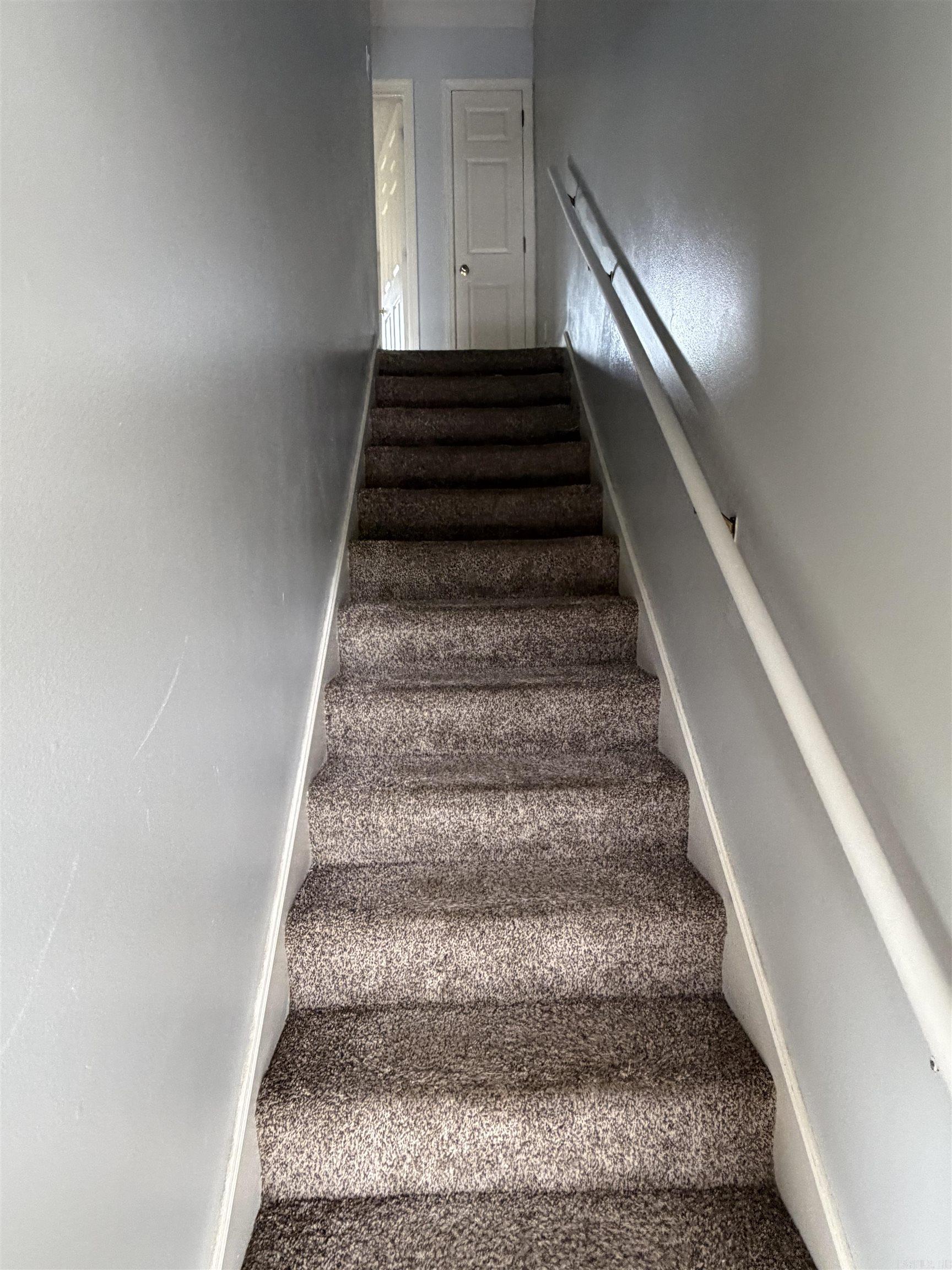 Reservoir Townhouse - Residential Lease
