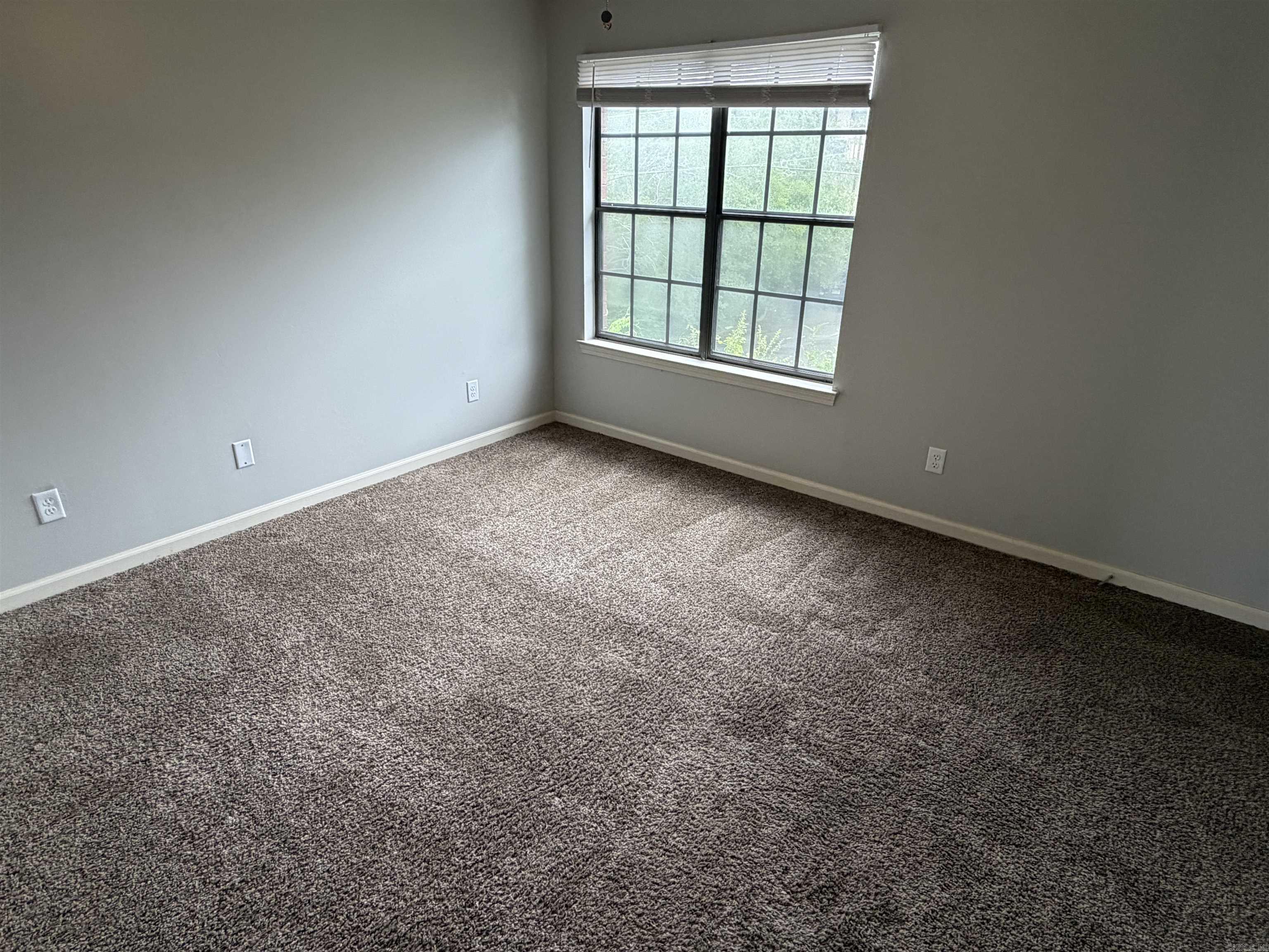 Reservoir Townhouse - Residential Lease