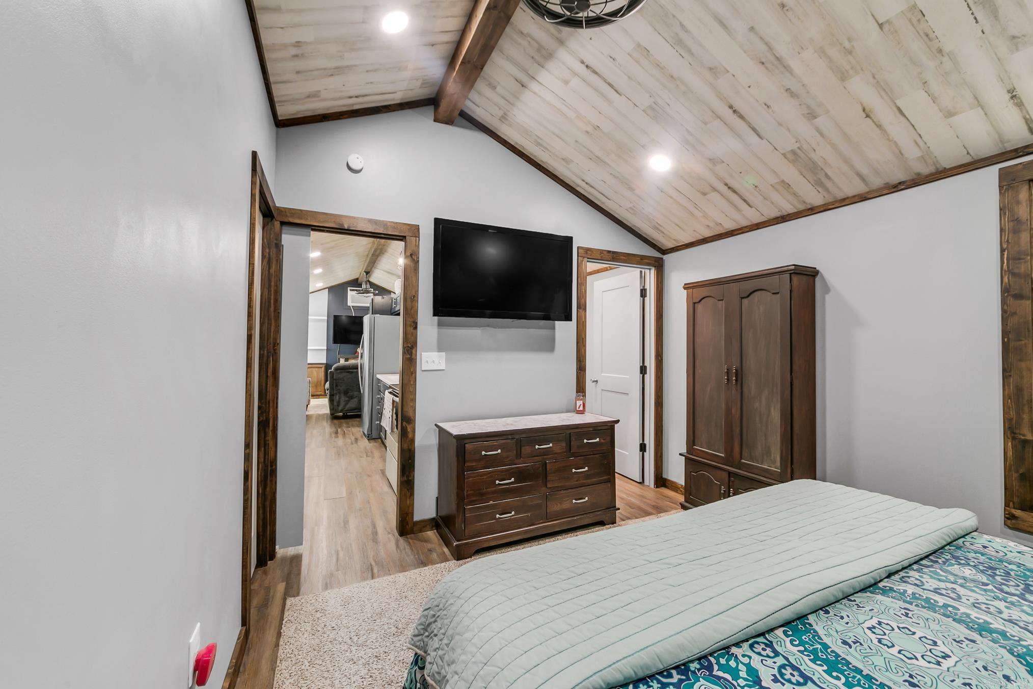 EL PASO (TOWN OF) - Residential