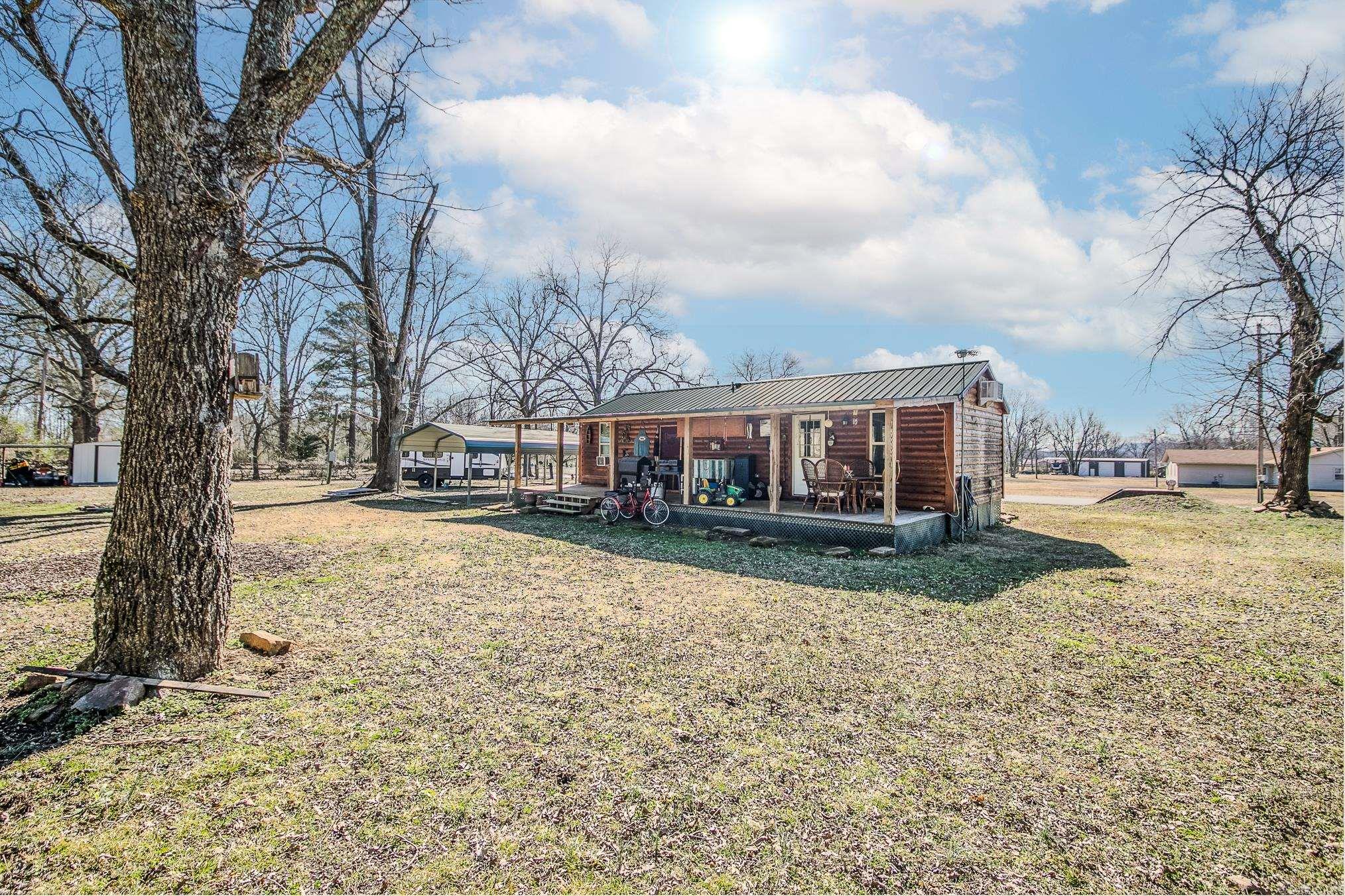 EL PASO (TOWN OF) - Residential