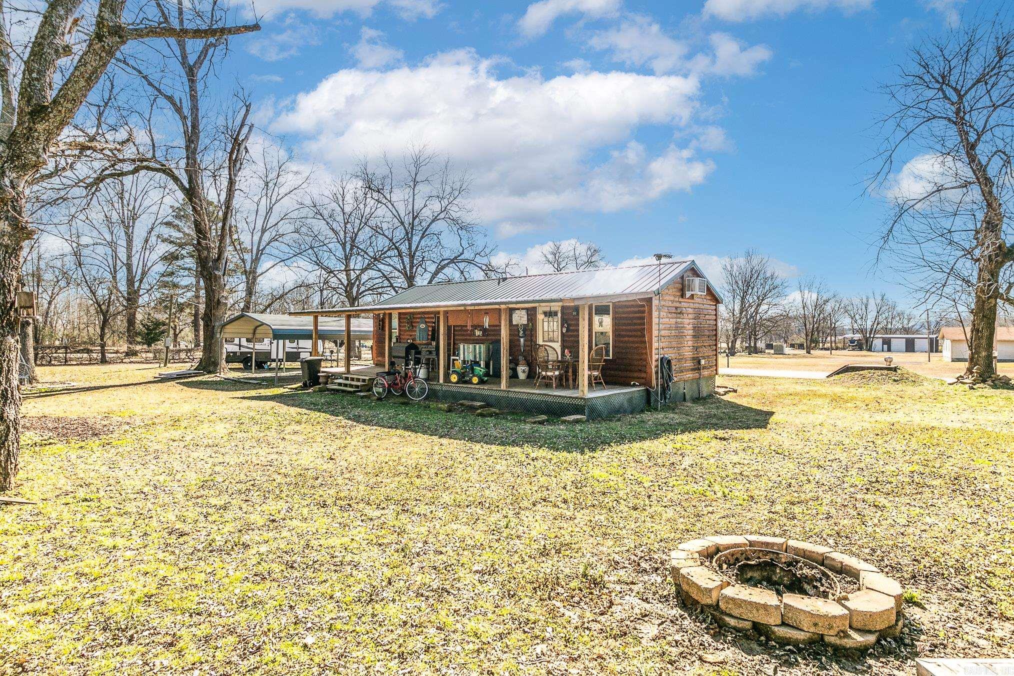 EL PASO (TOWN OF) - Residential