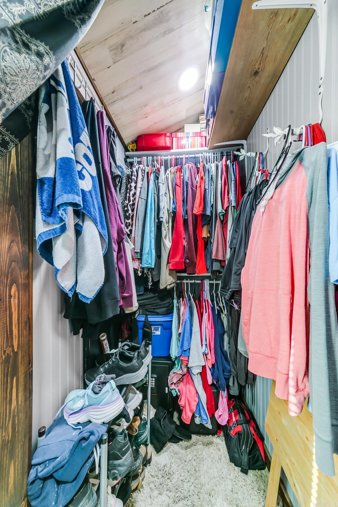 EL PASO (TOWN OF) - Residential