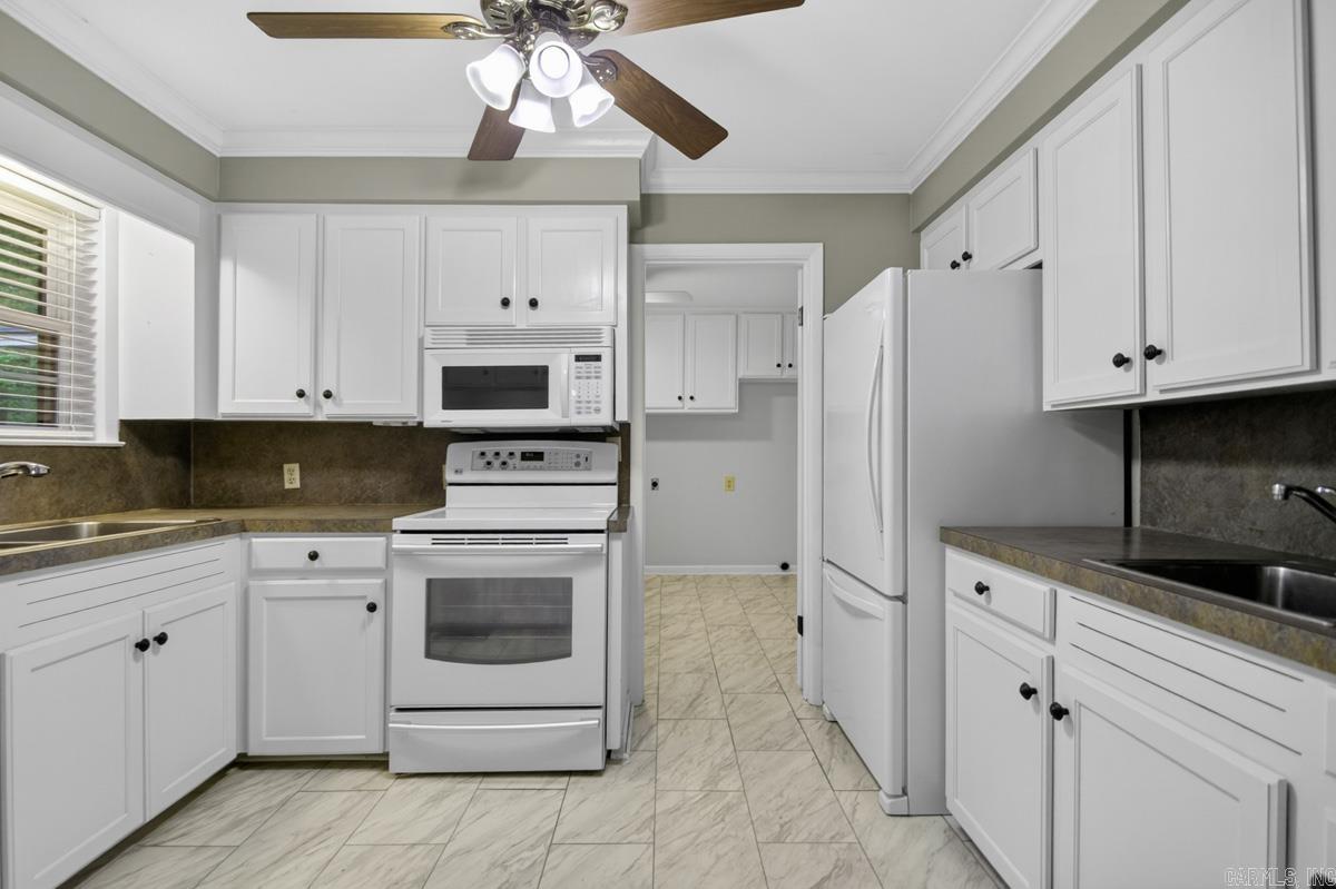 SPRINGHILL ACRES - Residential