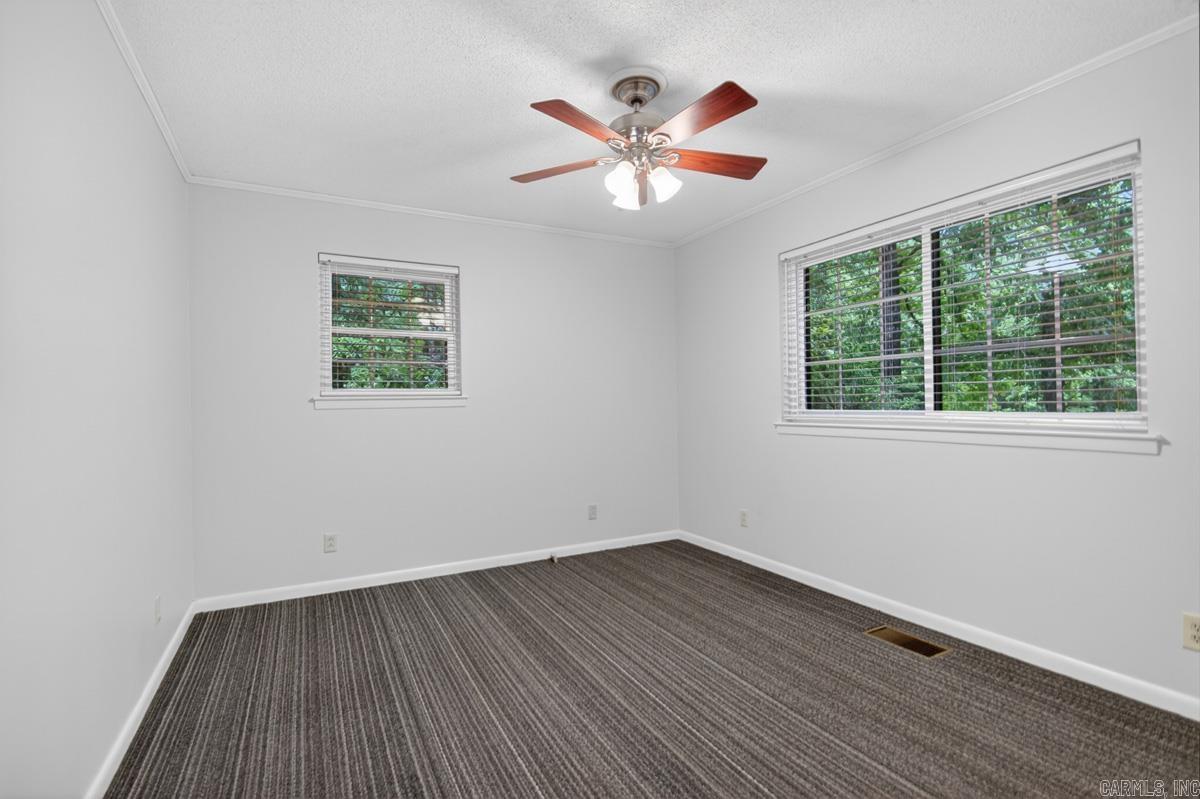 SPRINGHILL ACRES - Residential